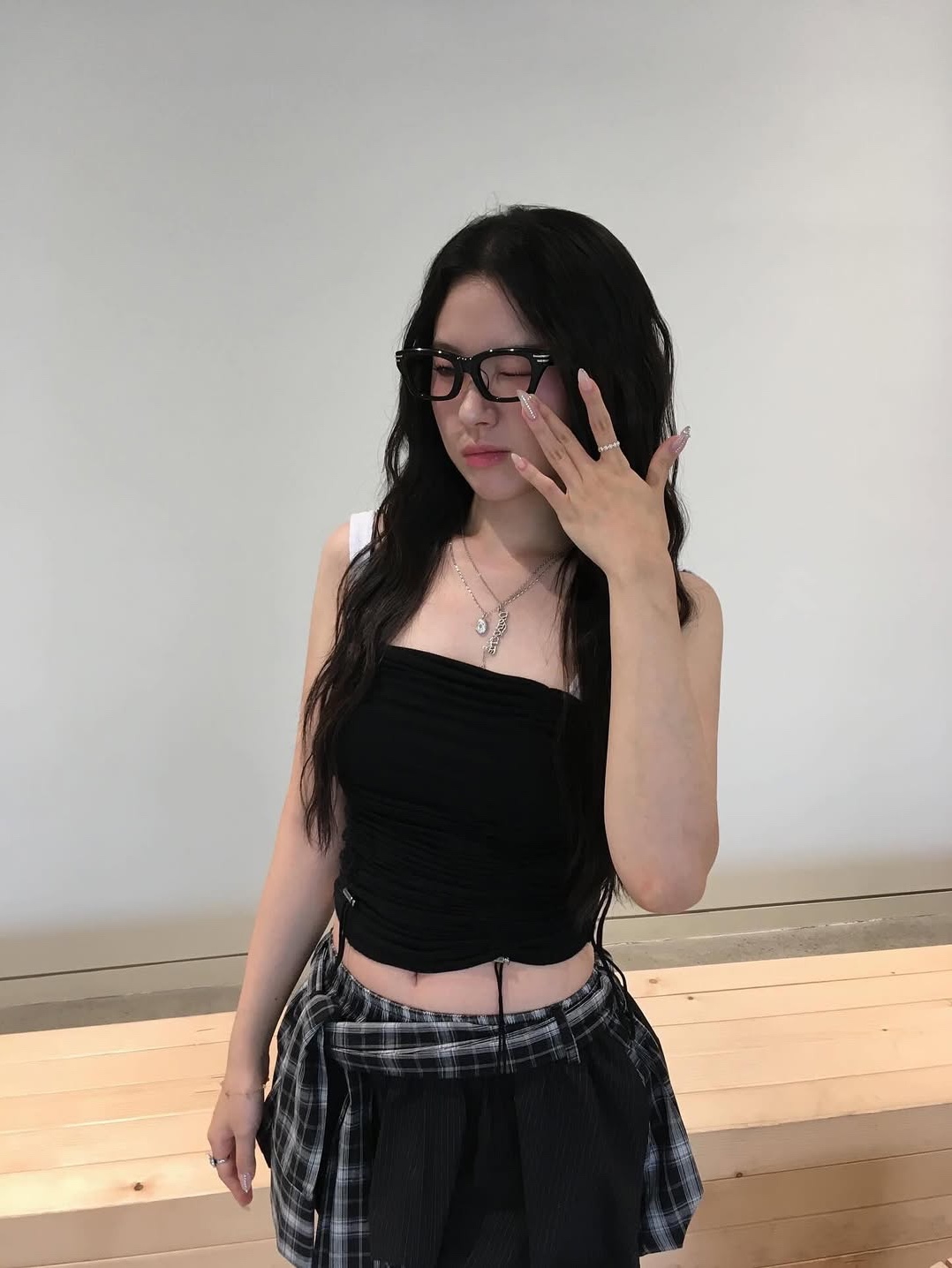 lash Bucky Black 착용 스타일 - 2