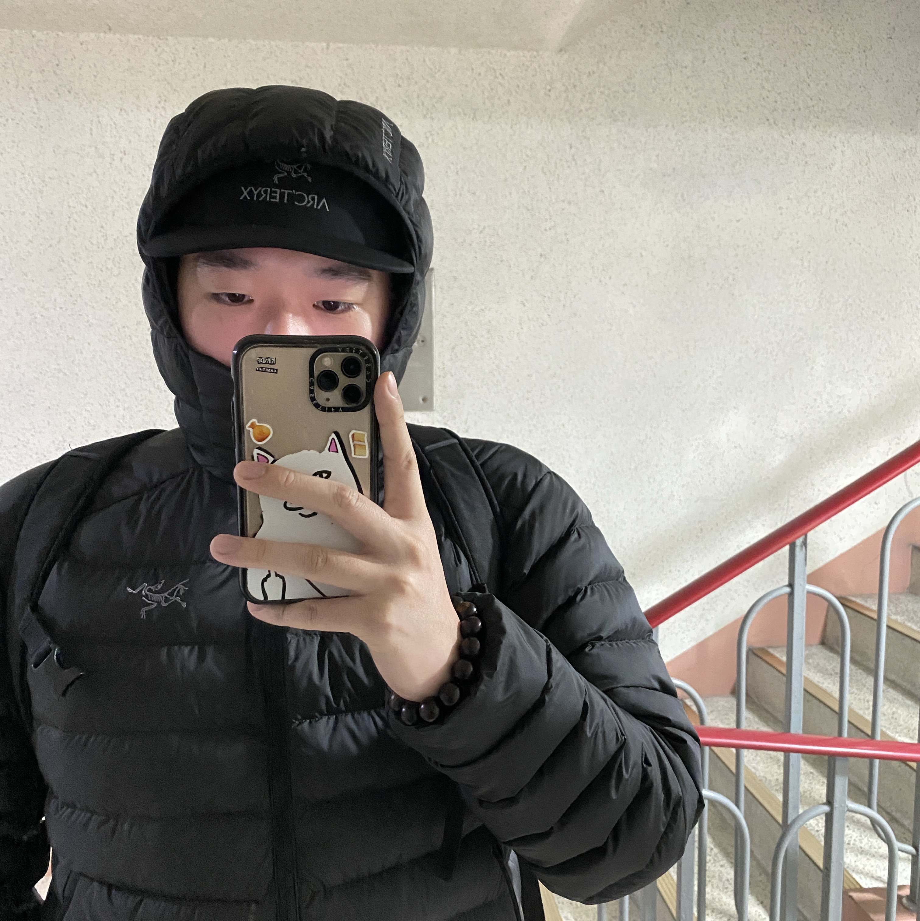 Arc'teryx Gore 5 Panel Cap Black, Arc'teryx Cerium Hoody Black 착용 스타일