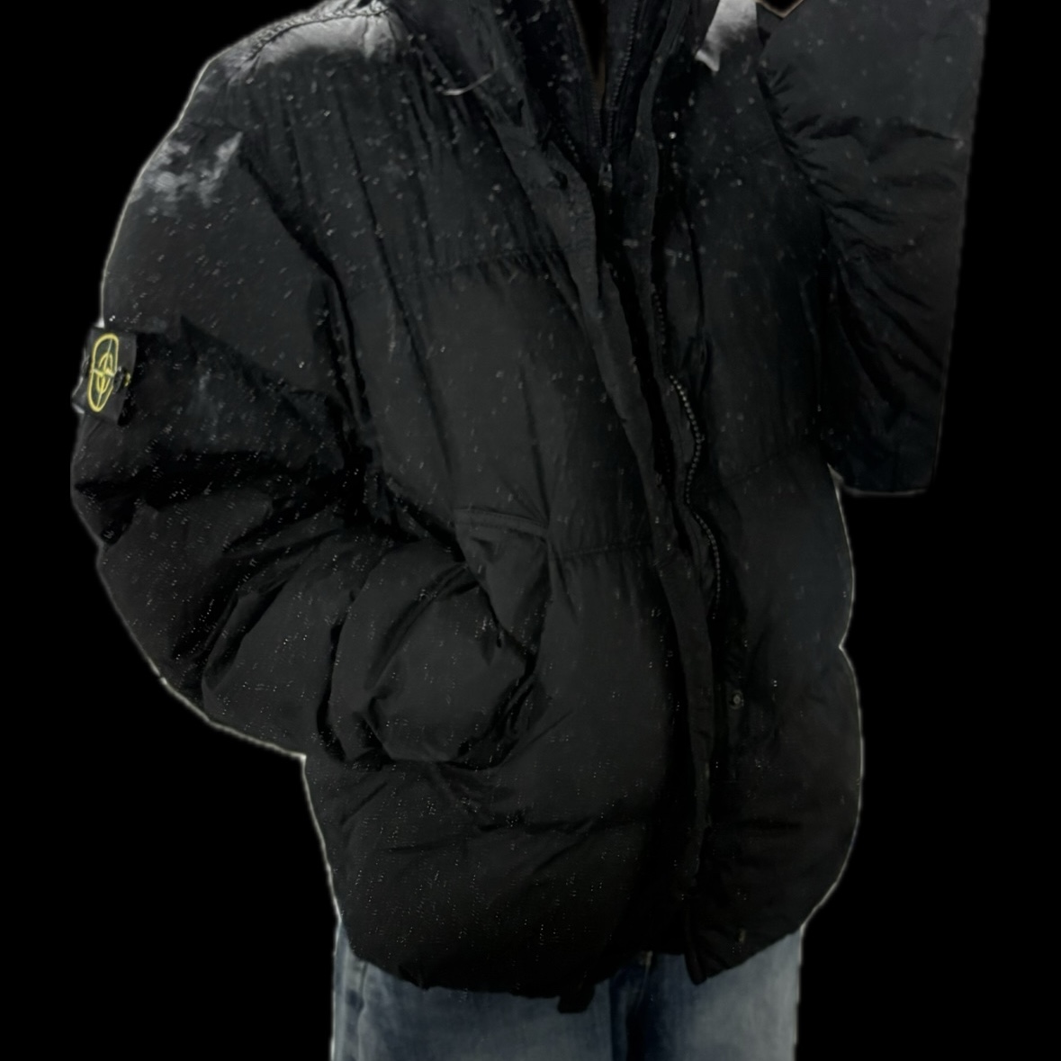 Stone Island 4100010 Crinkle Reps NY Recycled Nylon Down Jacket with Wind Resistant Black - 25FW 착용 스타일