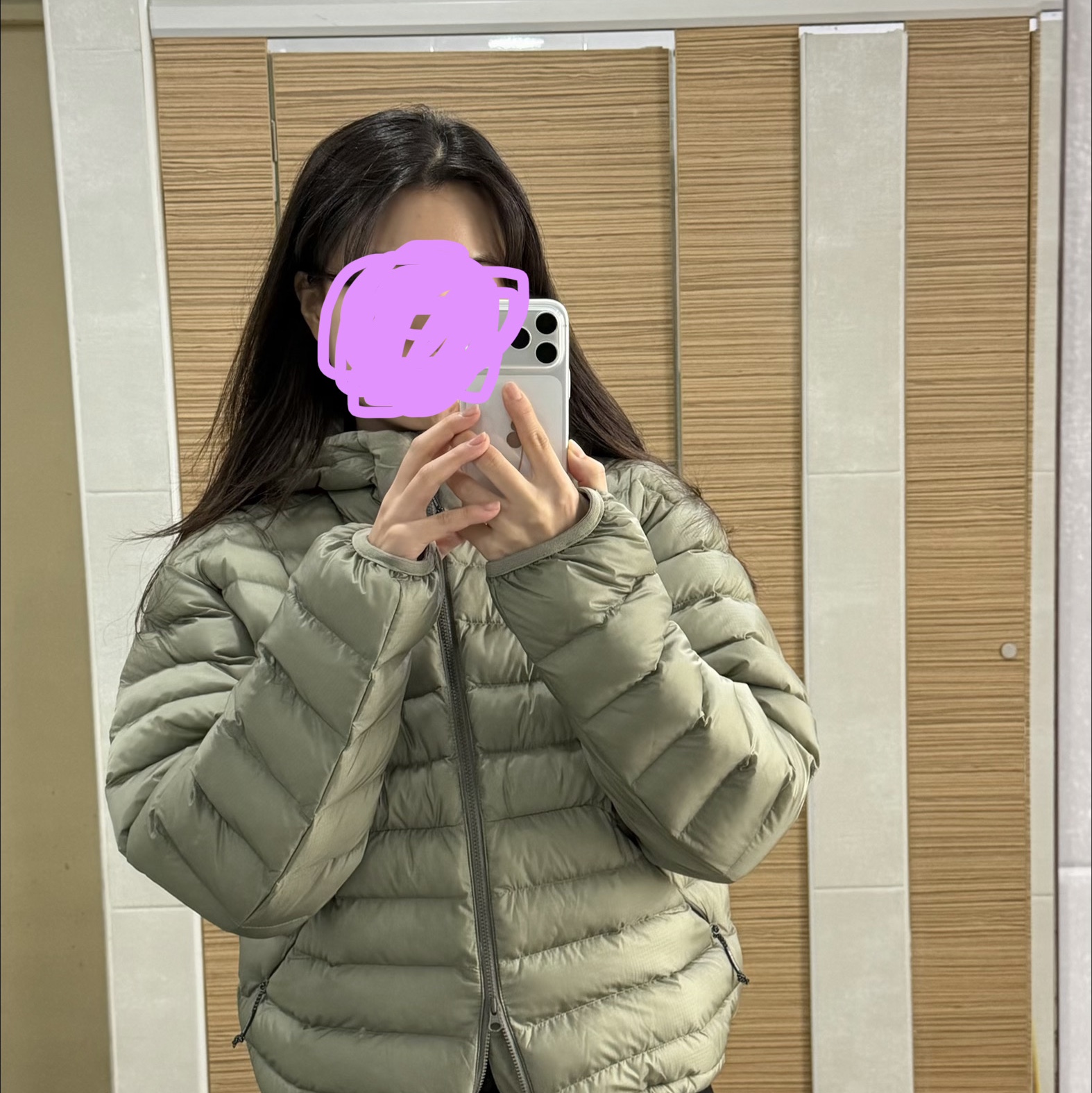 The North Face Ventus On Jacket Light Khaki 착용 스타일