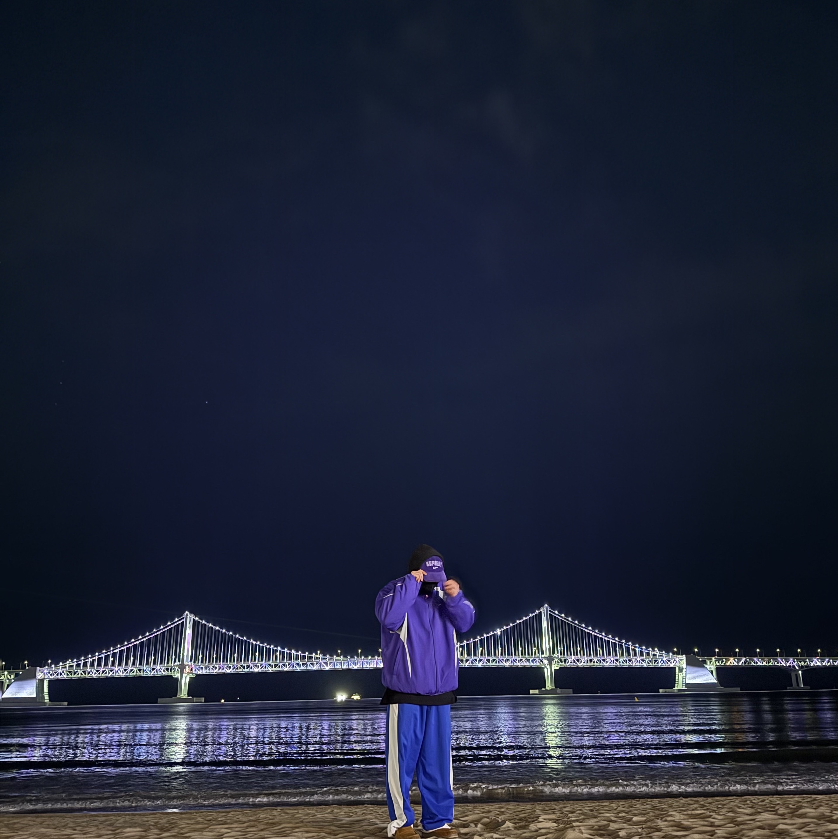 Supreme x Nike Track Jacket Purple - 25SS, Supreme x Nike Arc Corduroy 6-Panel Purple - 22SS 착용 스타일 - 3