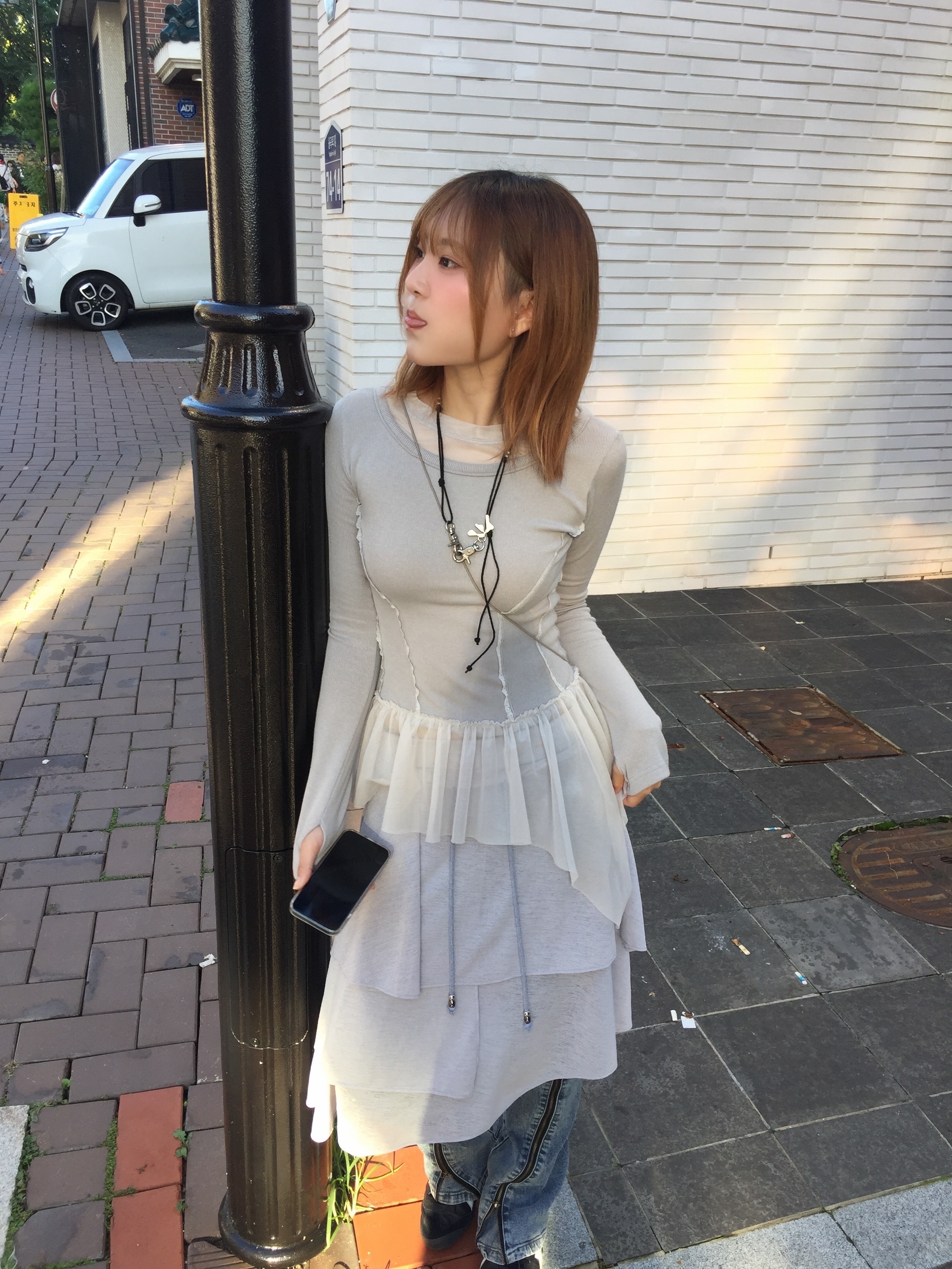 Woodz Out of Time Artifacts Necklace Suede Black 착용 스타일