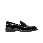 PENNY PLATE Men Loafer Glossy Heart Low