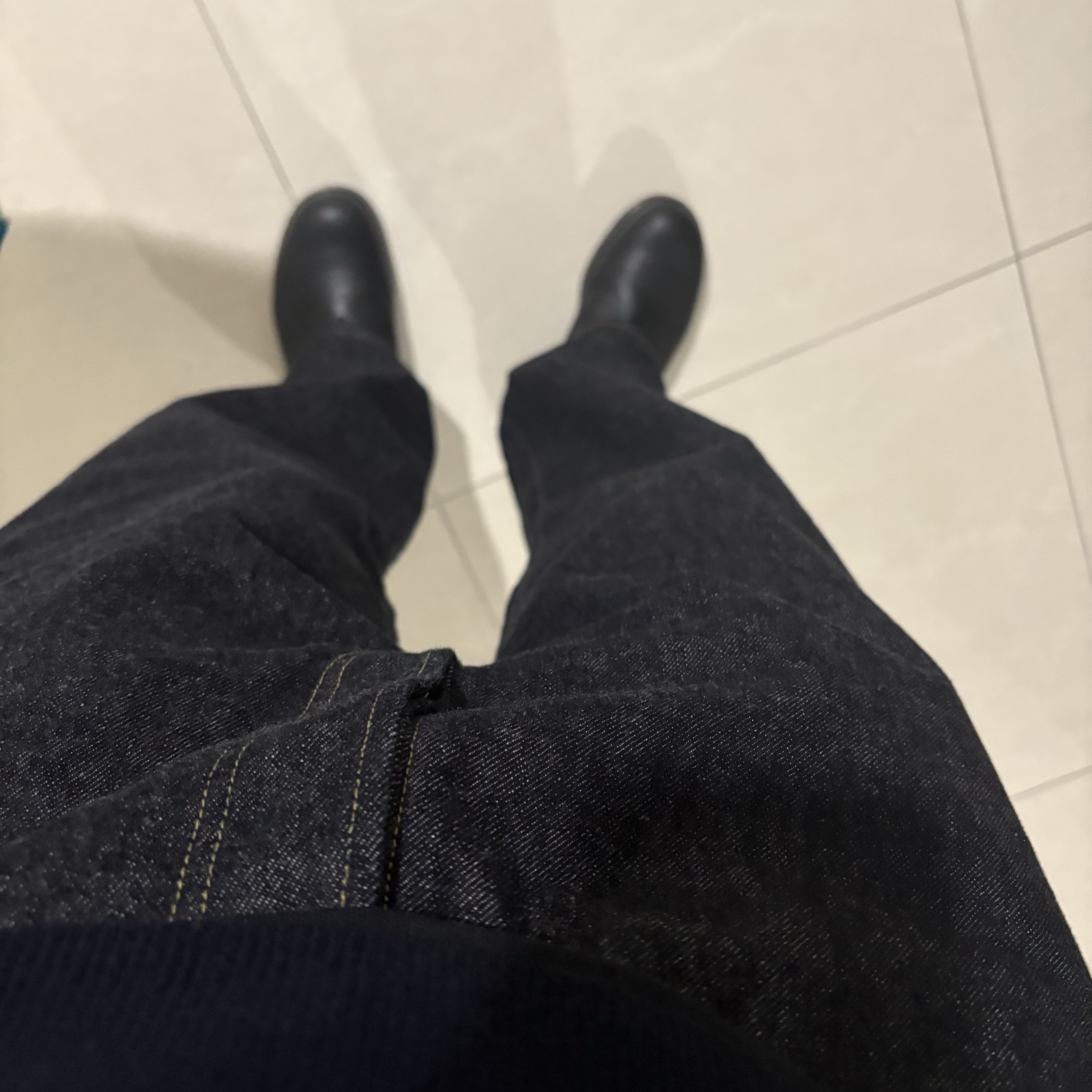 A.Presse Washed Denim Wide Pants Indigo - 25FW 착용 스타일