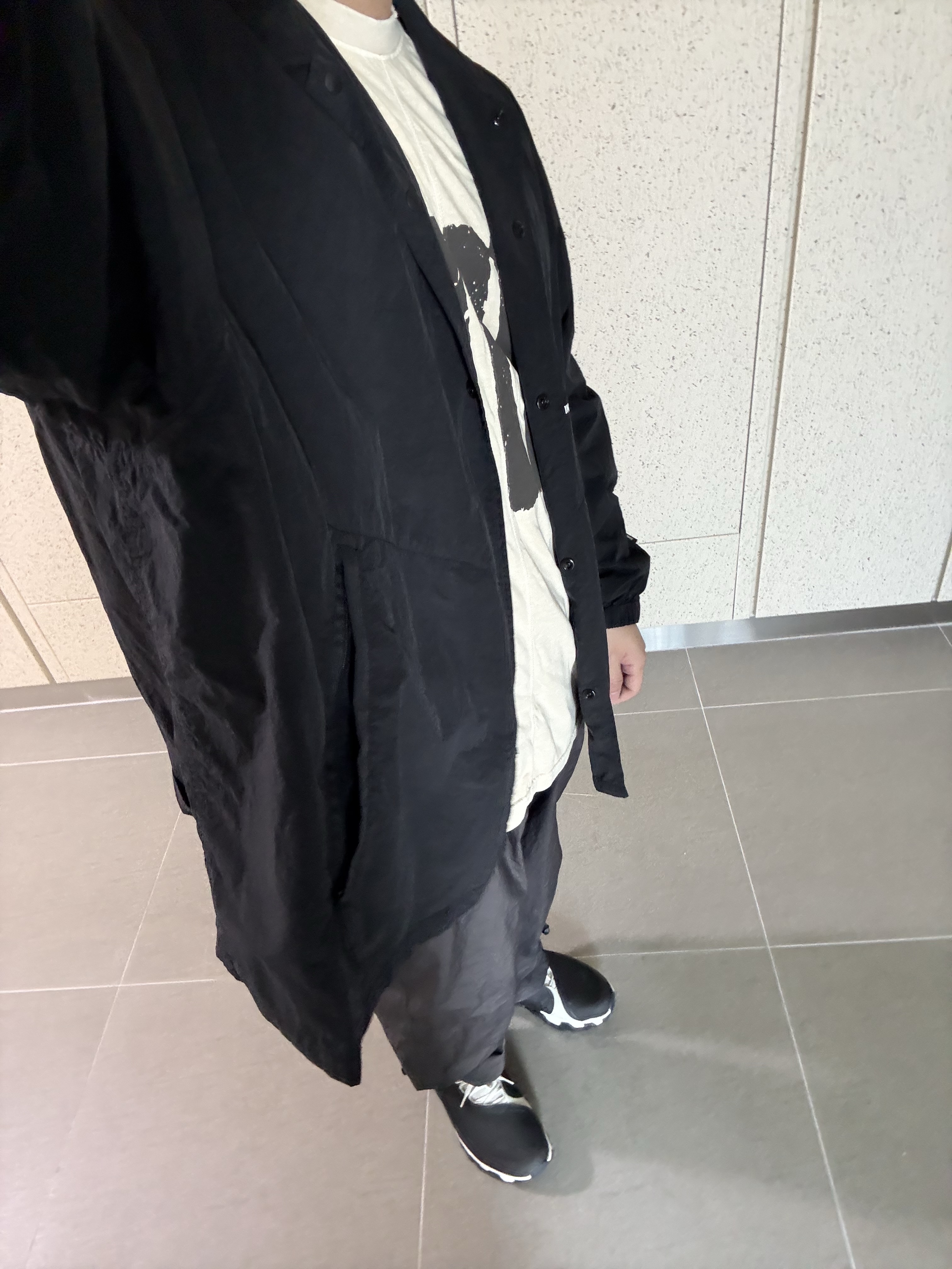On Running x Post Archive Faction (Paf) Cloudmonster Hyper Black 착용 스타일 - 2