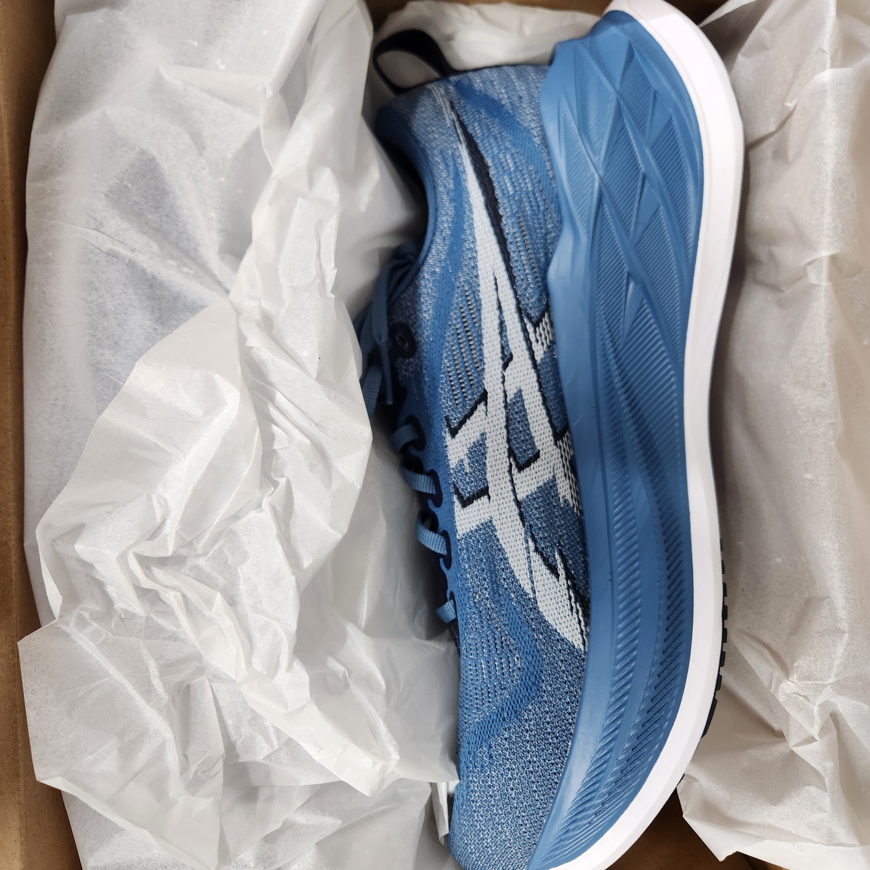 Asics Superblast 2 Winter Sea White 착용 스타일 - 4