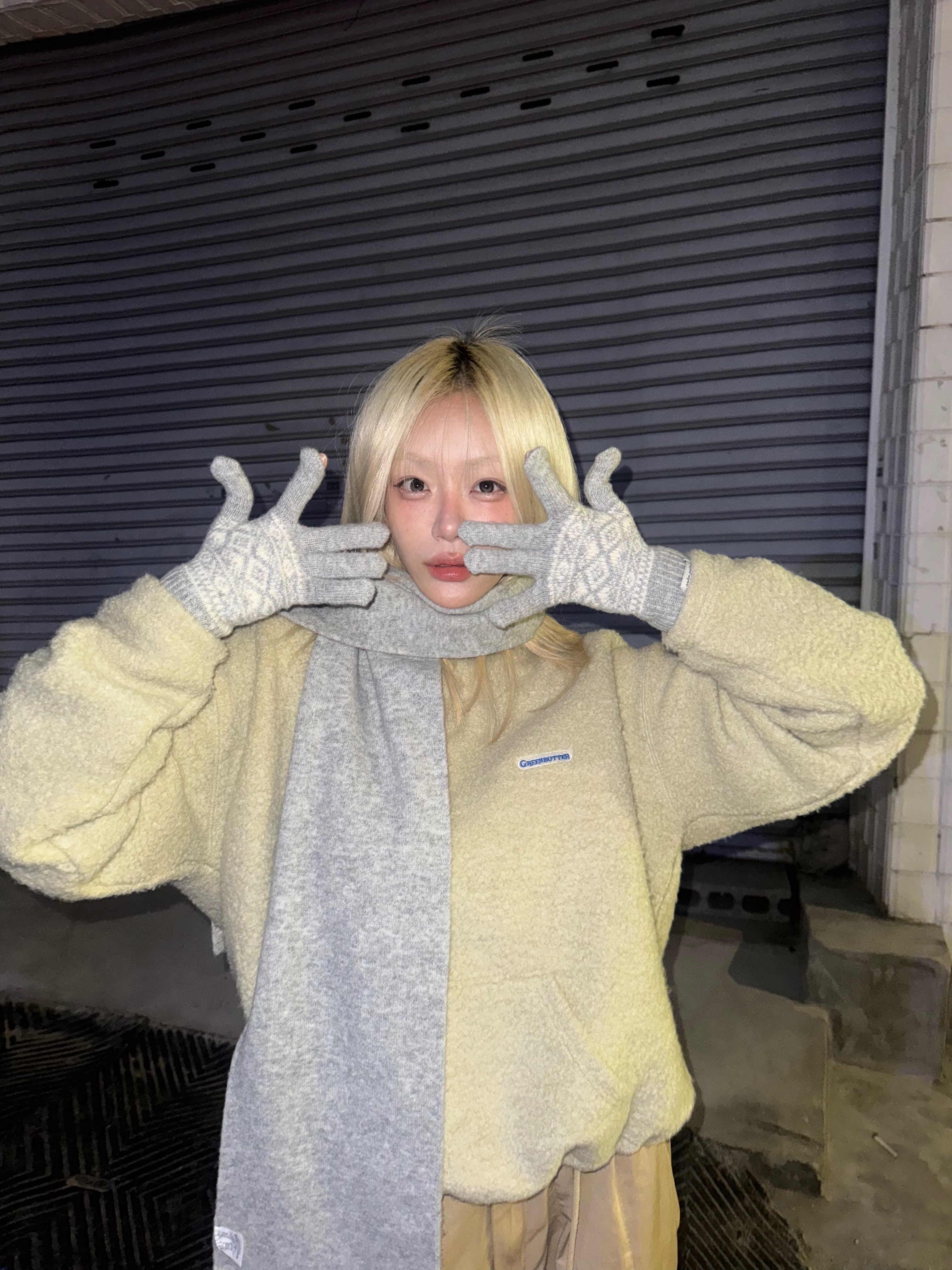 UGG Classic Mini Boots Chestnut 착용 스타일 - 5