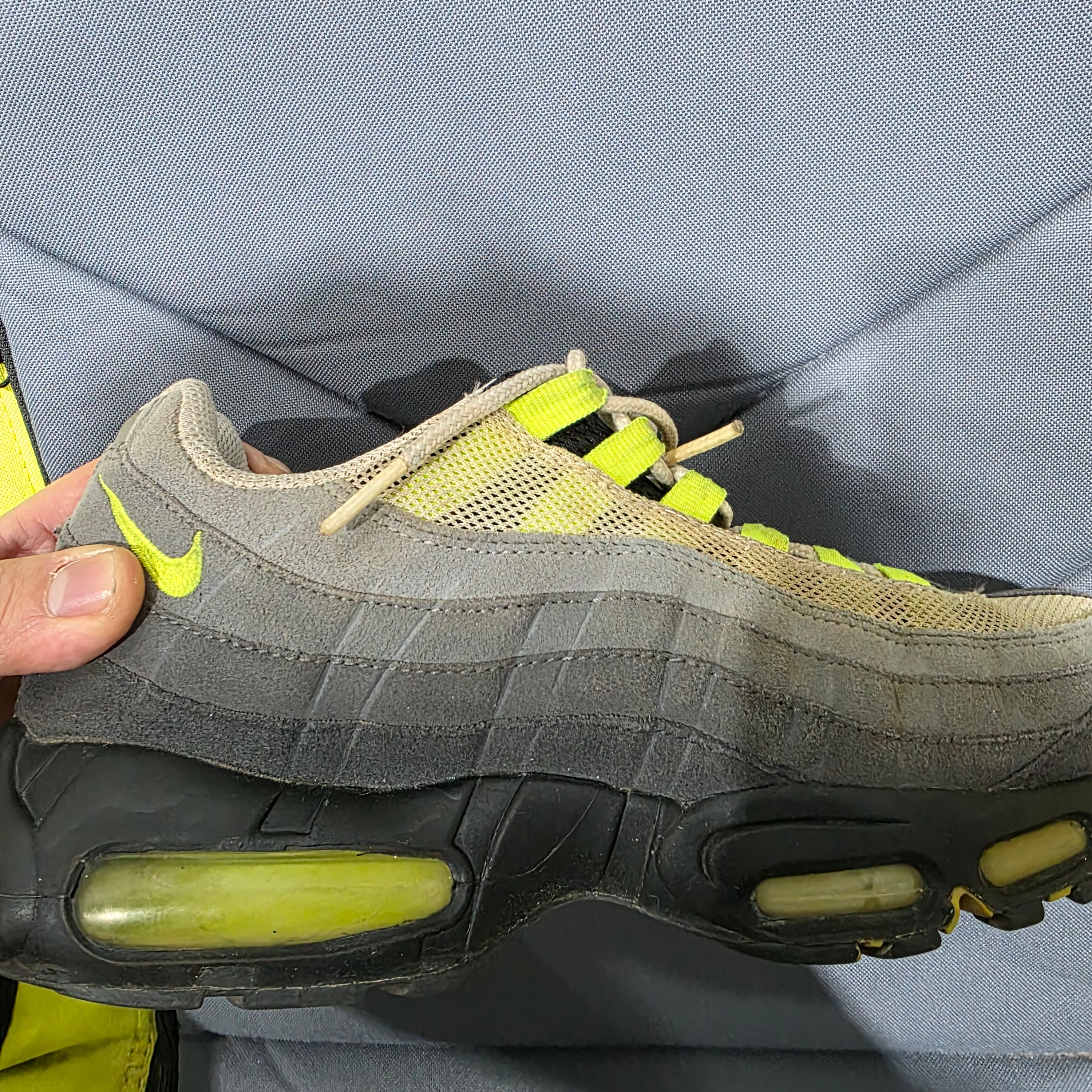 Nike Air Max 95 OG Neon Yellow 2020 착용 스타일
