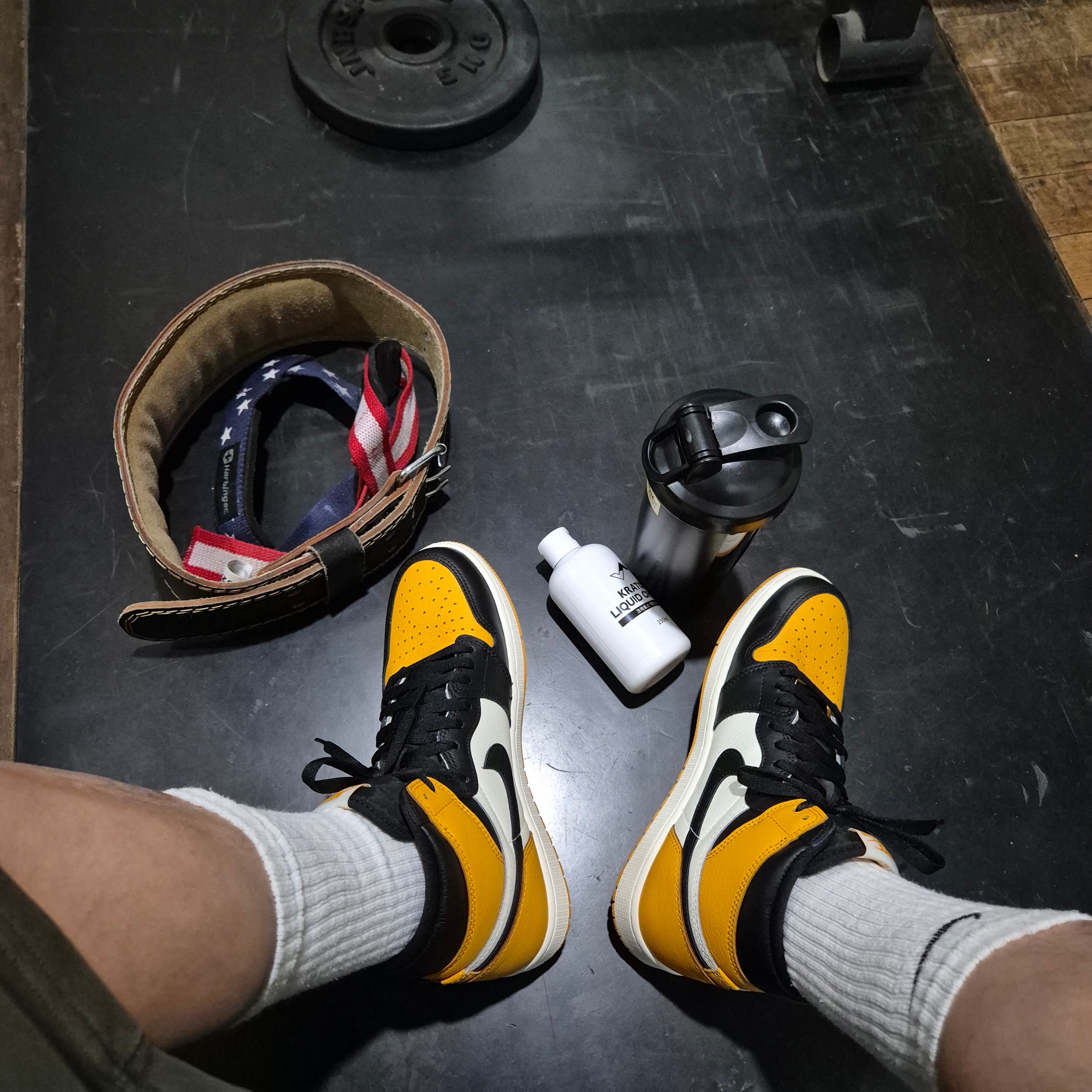 Jordan 1 Retro High OG Taxi 착용 스타일