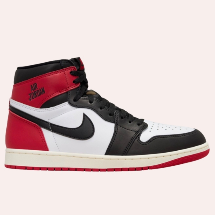 Jordan 1 Retro High OG Black Toe 착용 스타일