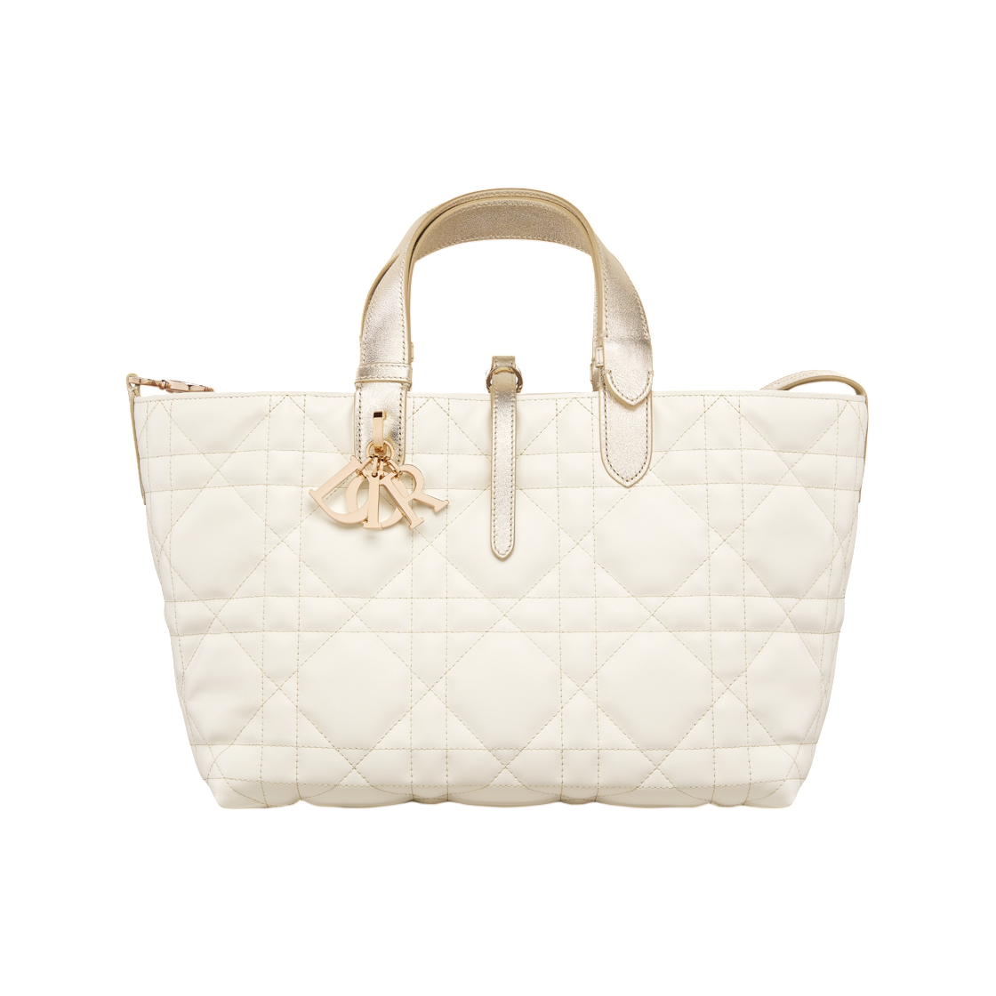 디올 미디움 디올 뚜주흐 백 매크로까나쥬 카프스킨 메탈릭 쓰레드 골드 화이트(Dior Medium Dior Toujours Bag Macrocannage Calfskin with Metallic Thread Gold White) - 1