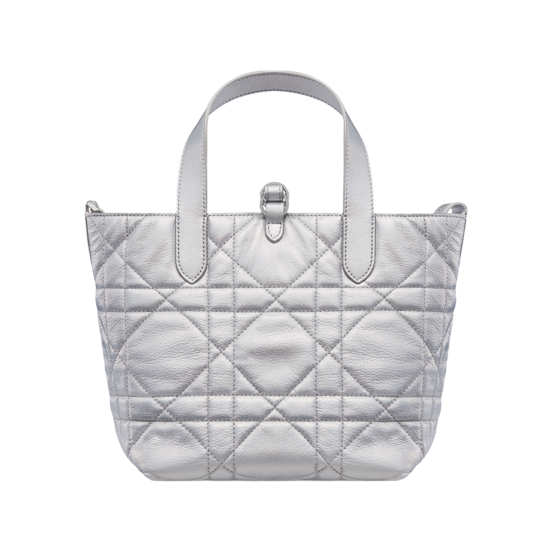 디올 스몰 디올 뚜주흐 버티컬 토트백 이리디센트 메탈릭 매크로까나쥬 카프스킨 실버(Dior Small Dior Toujours Vertical Tote Bag Iridescent Metallic Macro Cannage Calfskin Silver) - 3