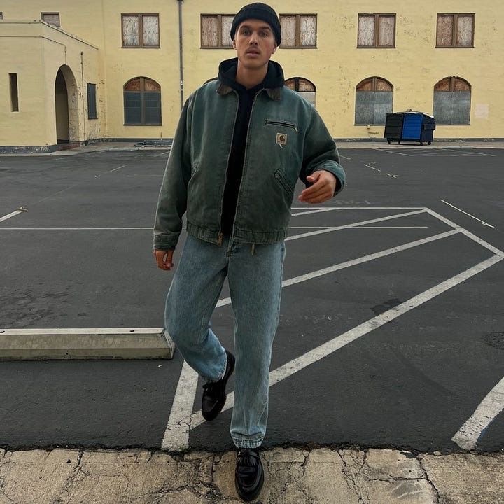 Carhartt Blanket Lined Relaxed Fit Regular Duck Detroit Jacket Black, Carhartt WIP Detroit Jacket Black 착용 스타일 - 2