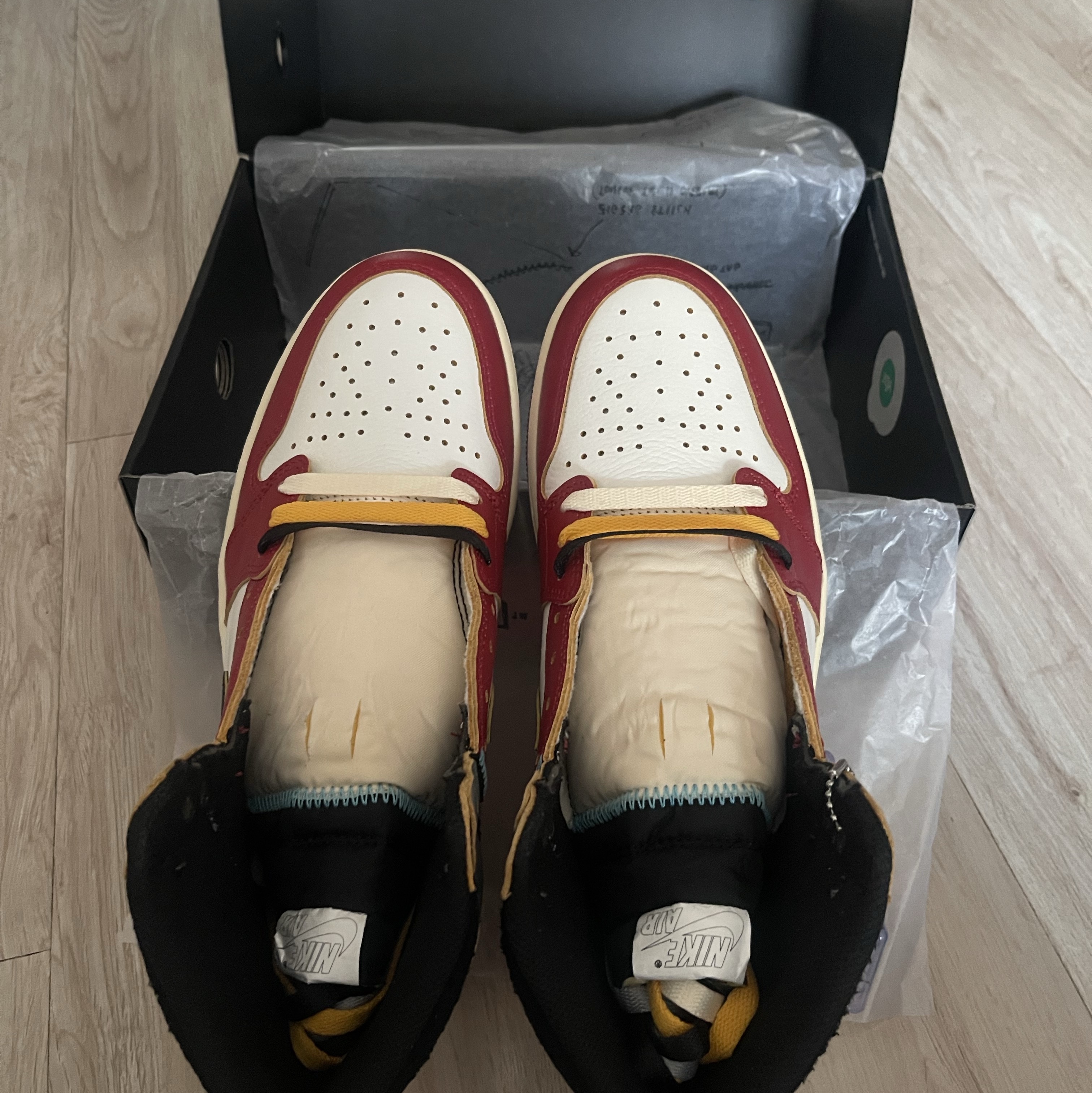 Jordan 1 x Union Retro High OG Chicago Shadow 착용 스타일 - 5