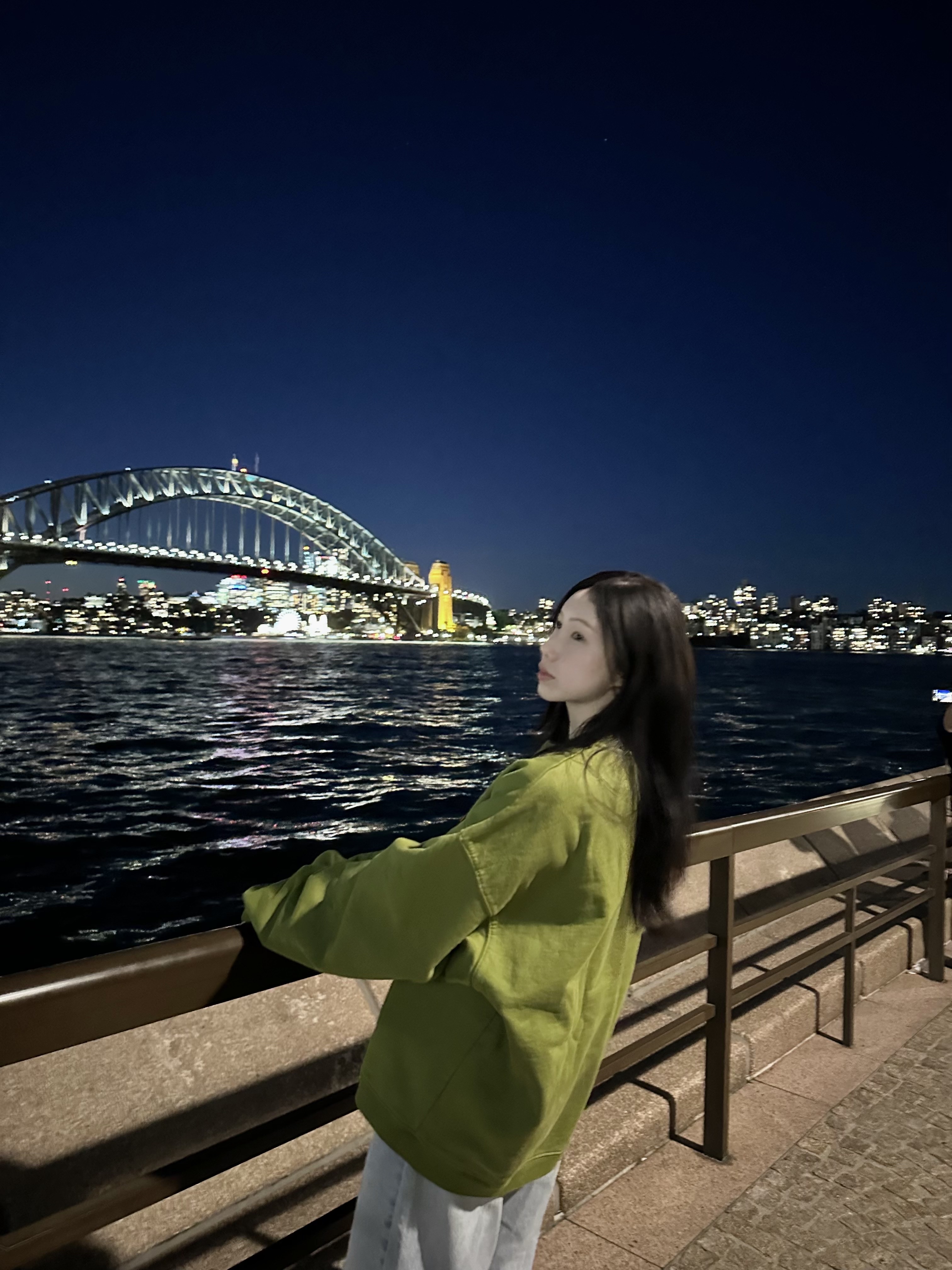 Stussy Relaxed Oversized Crew Green, Salomon x Comme des Garcons Pulsar Platform White 착용 스타일 - 5