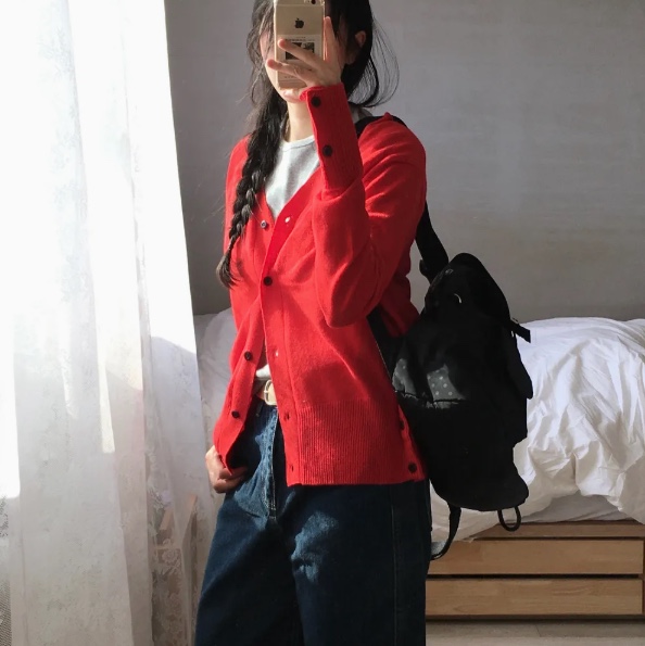 Blue Sunflower Bloom Rems Wool Cardigan Red 착용 스타일 - 1