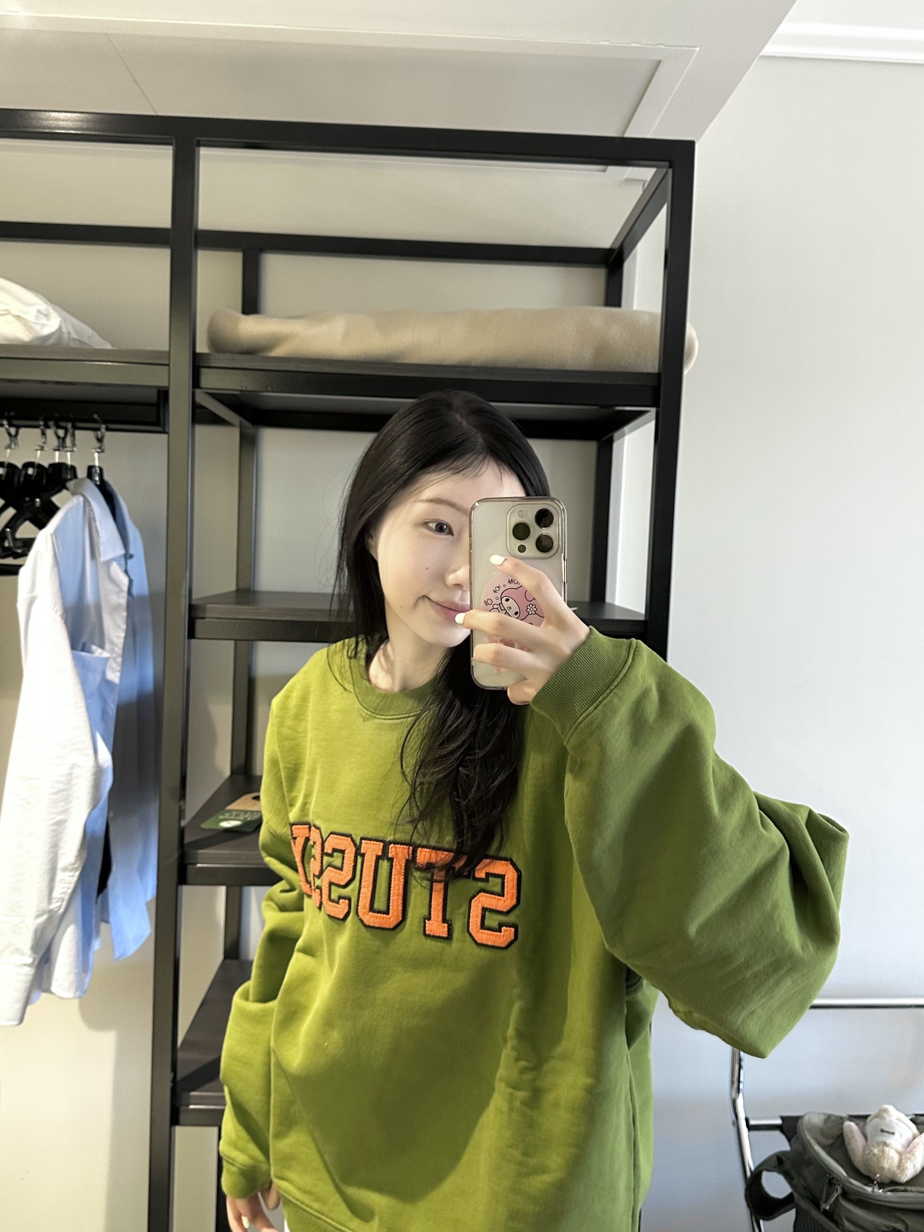 Stussy Relaxed Oversized Crew Green, Salomon x Comme des Garcons Pulsar Platform White 착용 스타일 - 2