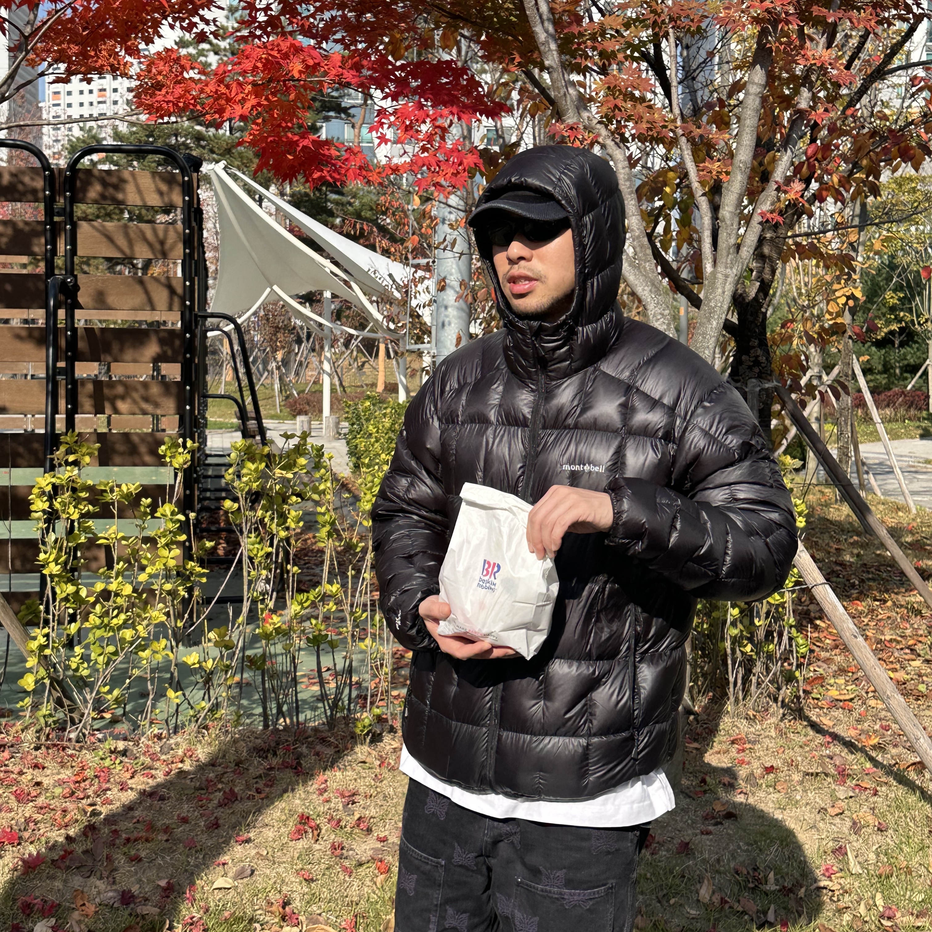 Montbell Plasma 1000 Alpine Down Parka Black 착용 스타일