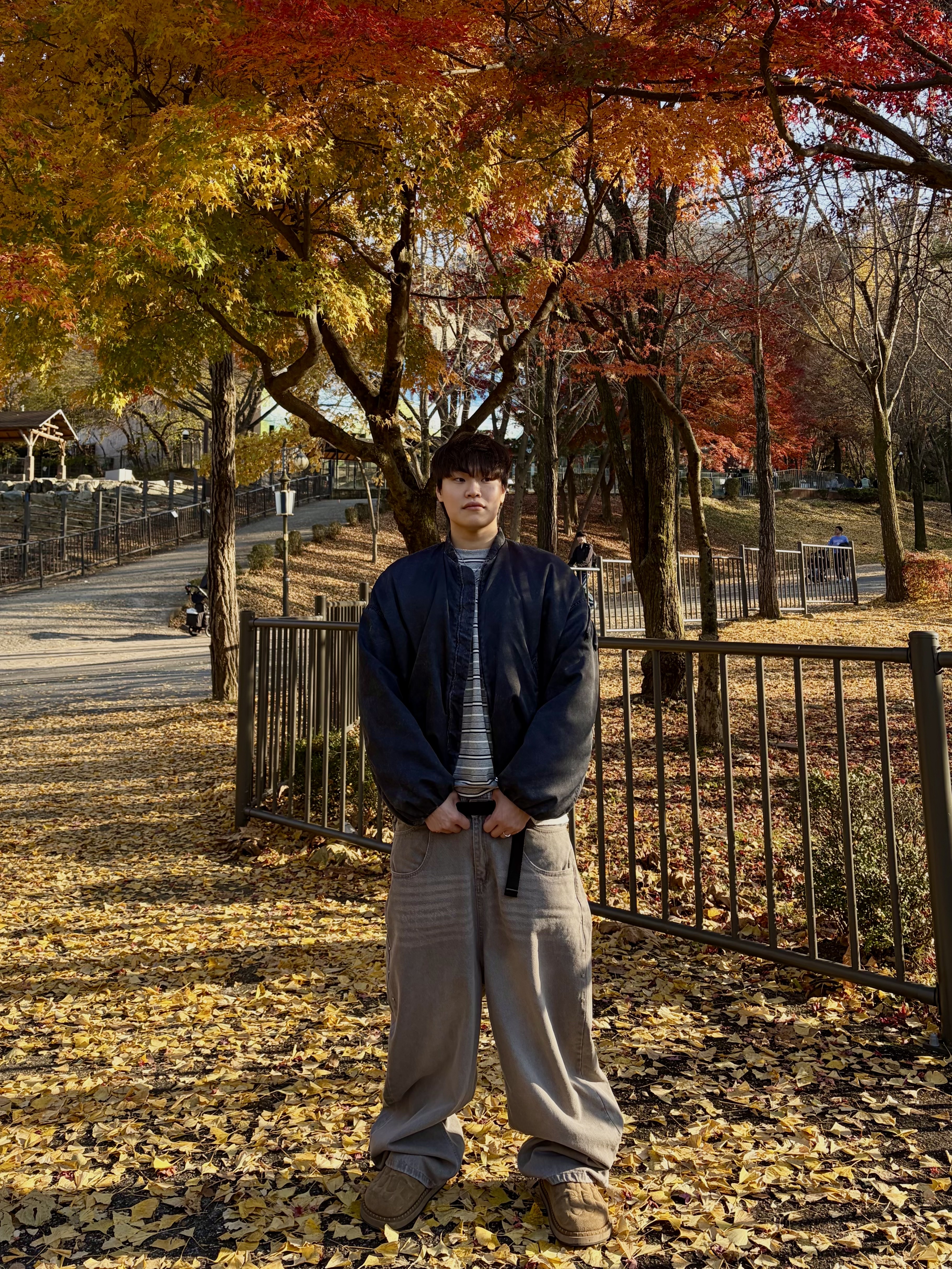 Nonnod x Undermycar Esker Jacket Crown Blue, Kinchi x Yiyae Bone Mule Camel 착용 스타일 - 1