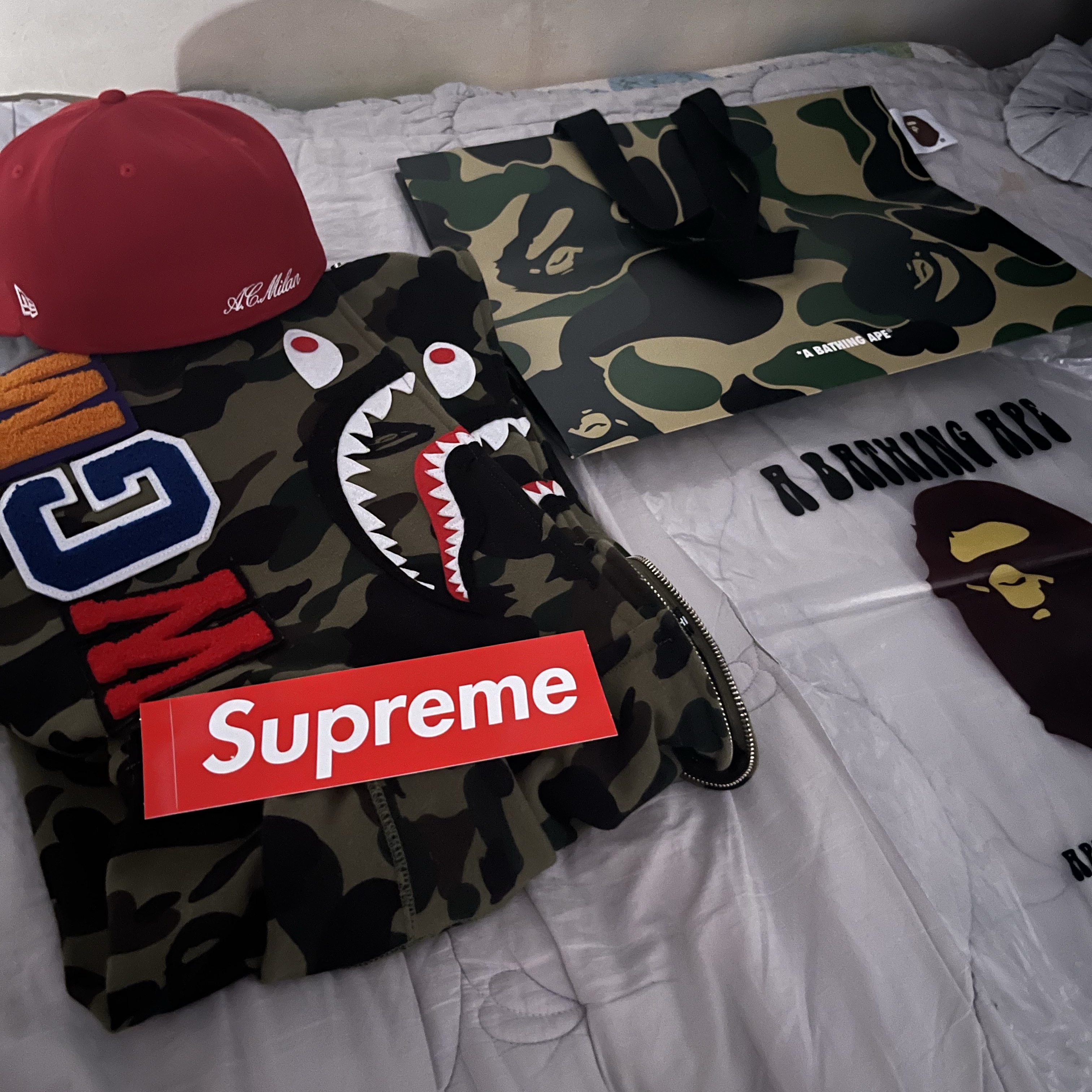 BAPE 1st Camo Shark Full Zip Double Hoodie Green 착용 스타일