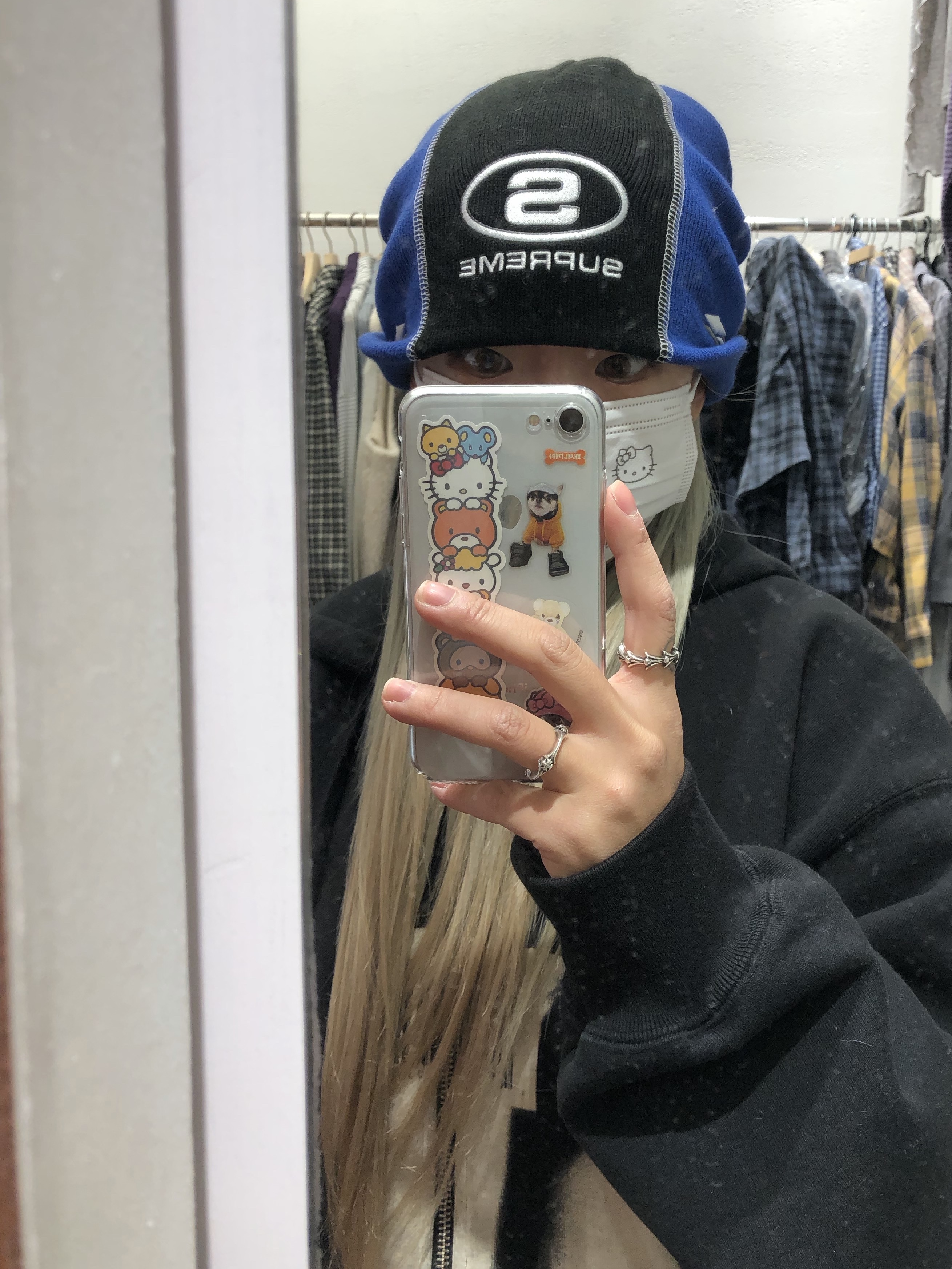 Supreme Racing Panel Beanie Navy - 25FW 착용 스타일