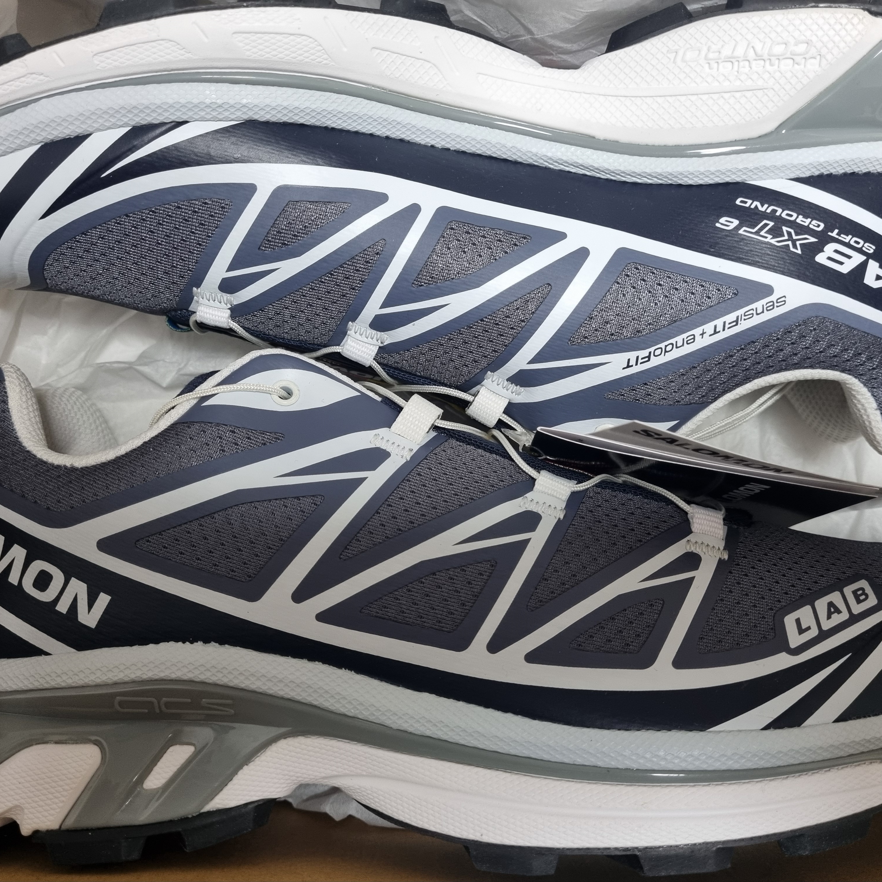 Salomon XT-6 Grisaille Blue Night 착용 스타일