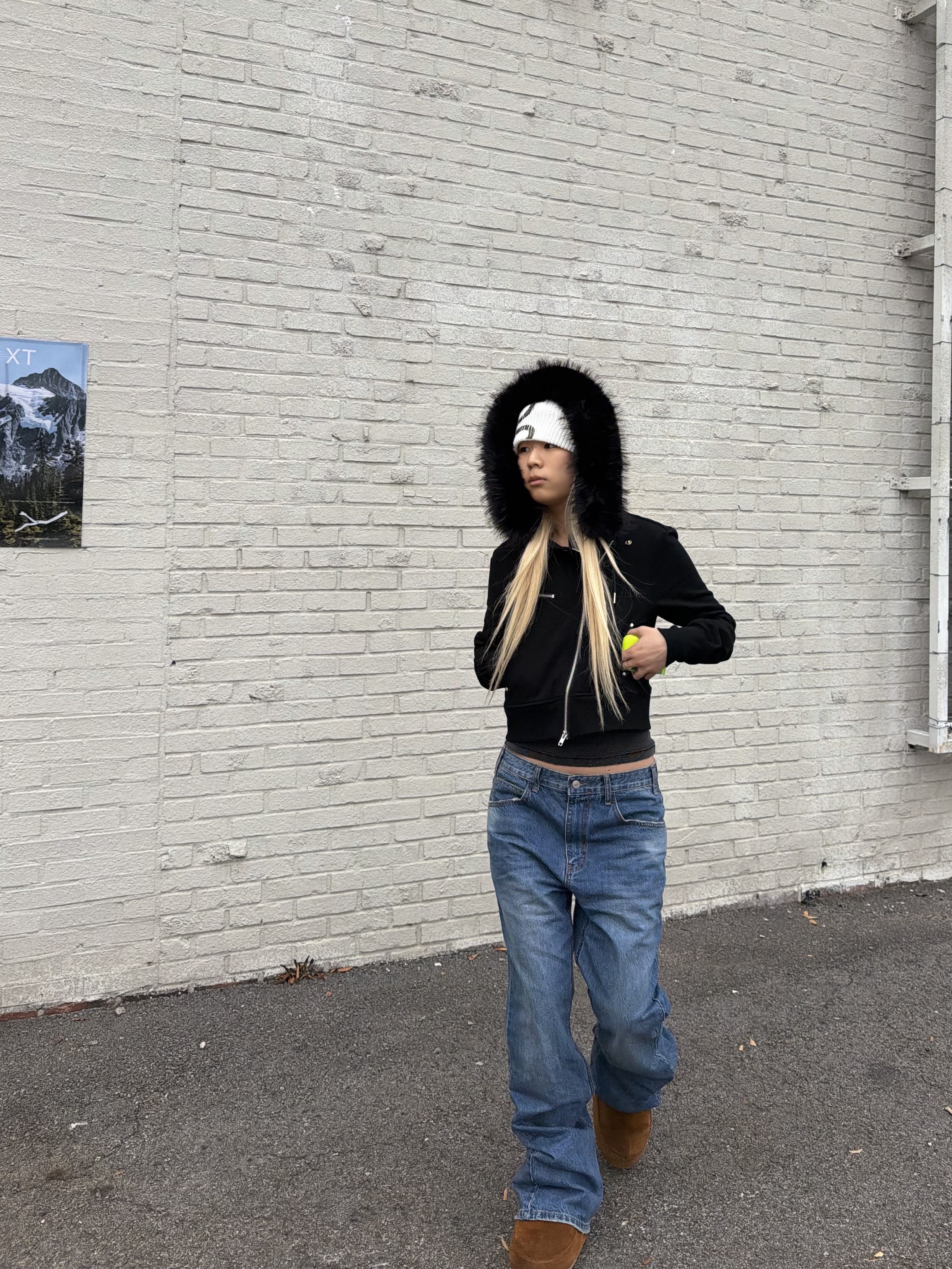 Hono Report Bell Bottom Denim Pants Blue 착용 스타일 - 2