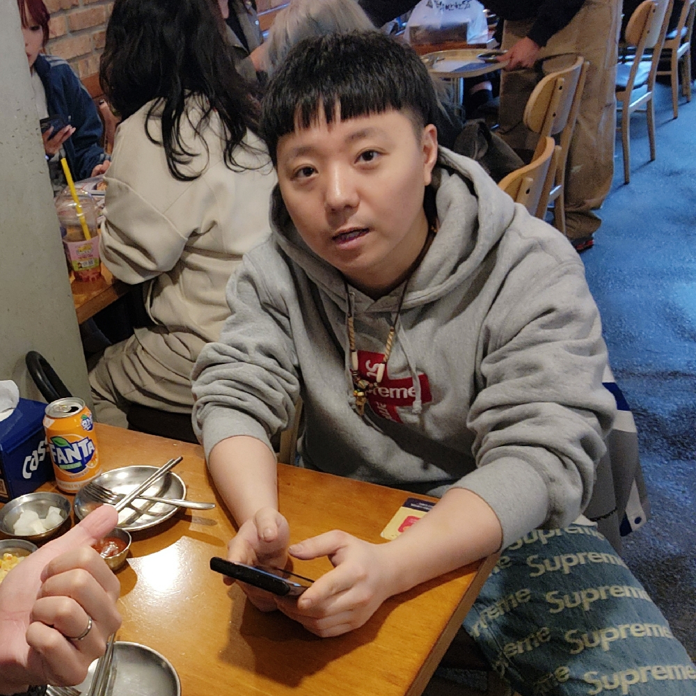 KREAM 프로필 이미지