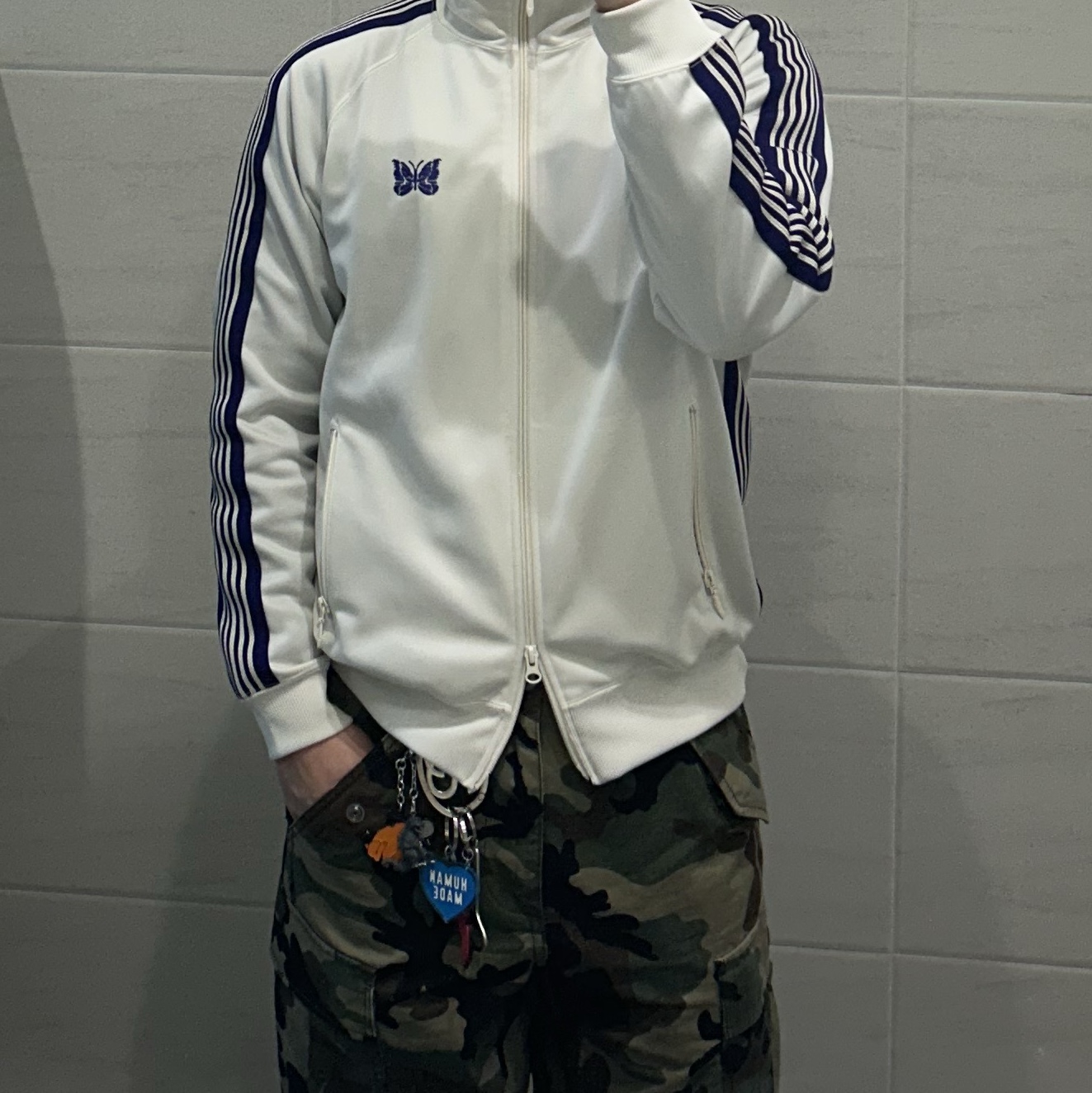 Needles Track Jacket Poly Smooth Ice White, Stussy Cargo Pants Woodland Camo 착용 스타일