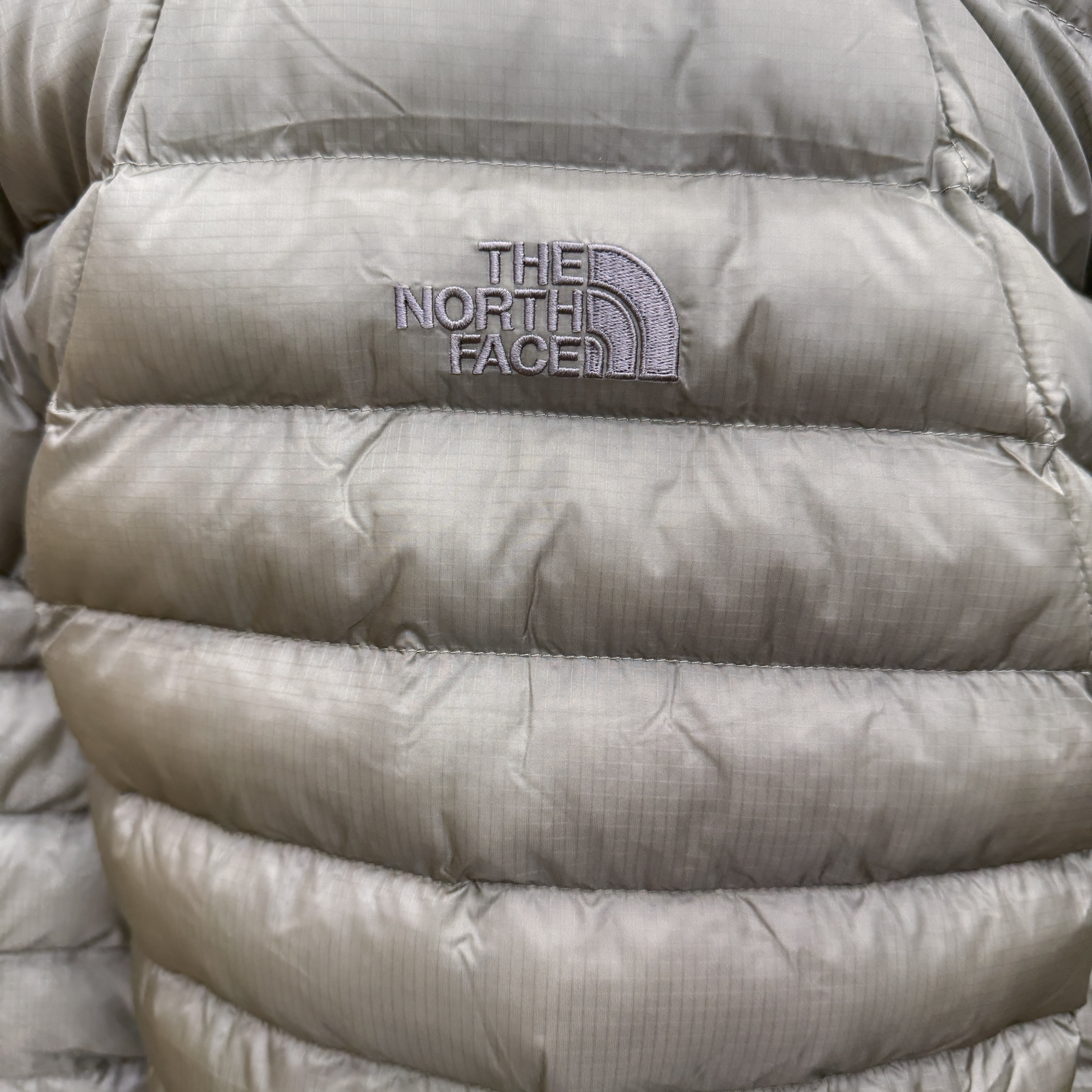 The North Face Ventus On Jacket Light Khaki 착용 스타일
