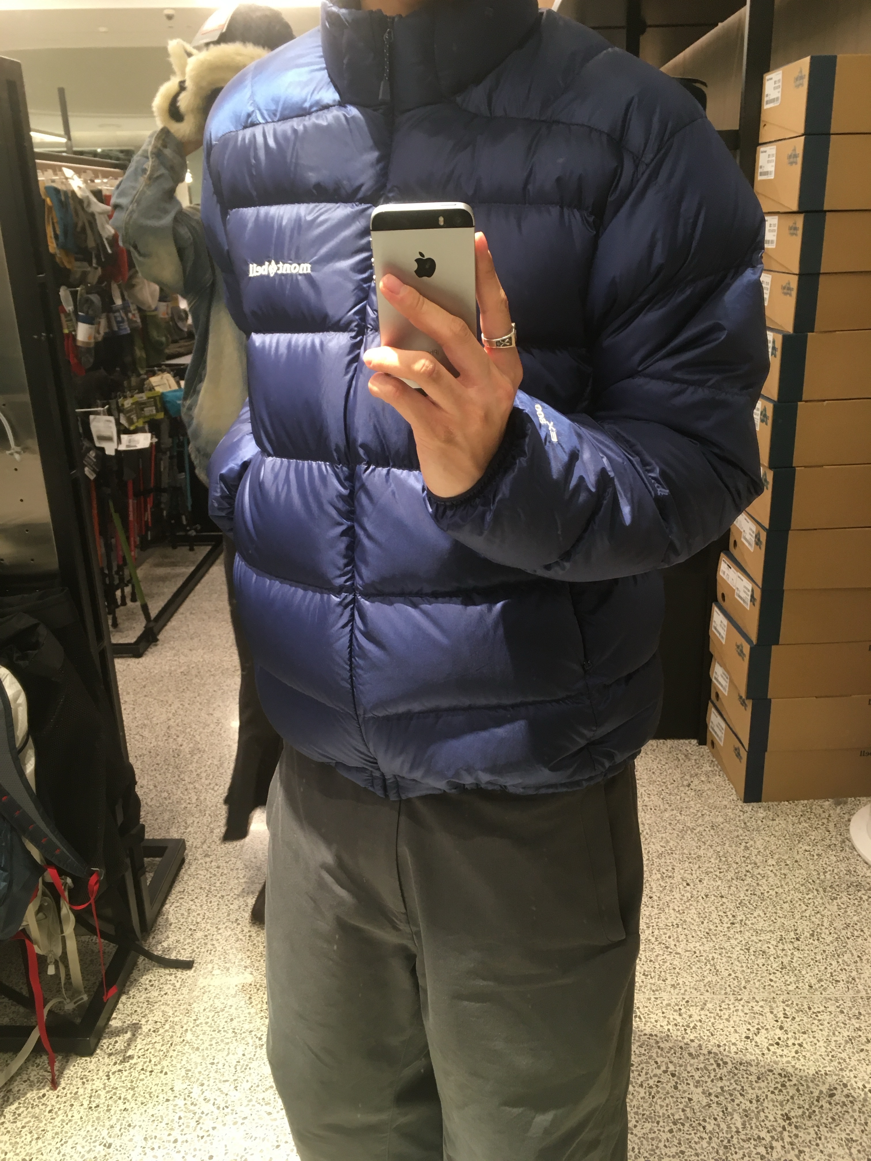 Montbell Light Alpine Down Jacket Indigo, Sansan Gear Layered Pants Blue Charcoal 착용 스타일