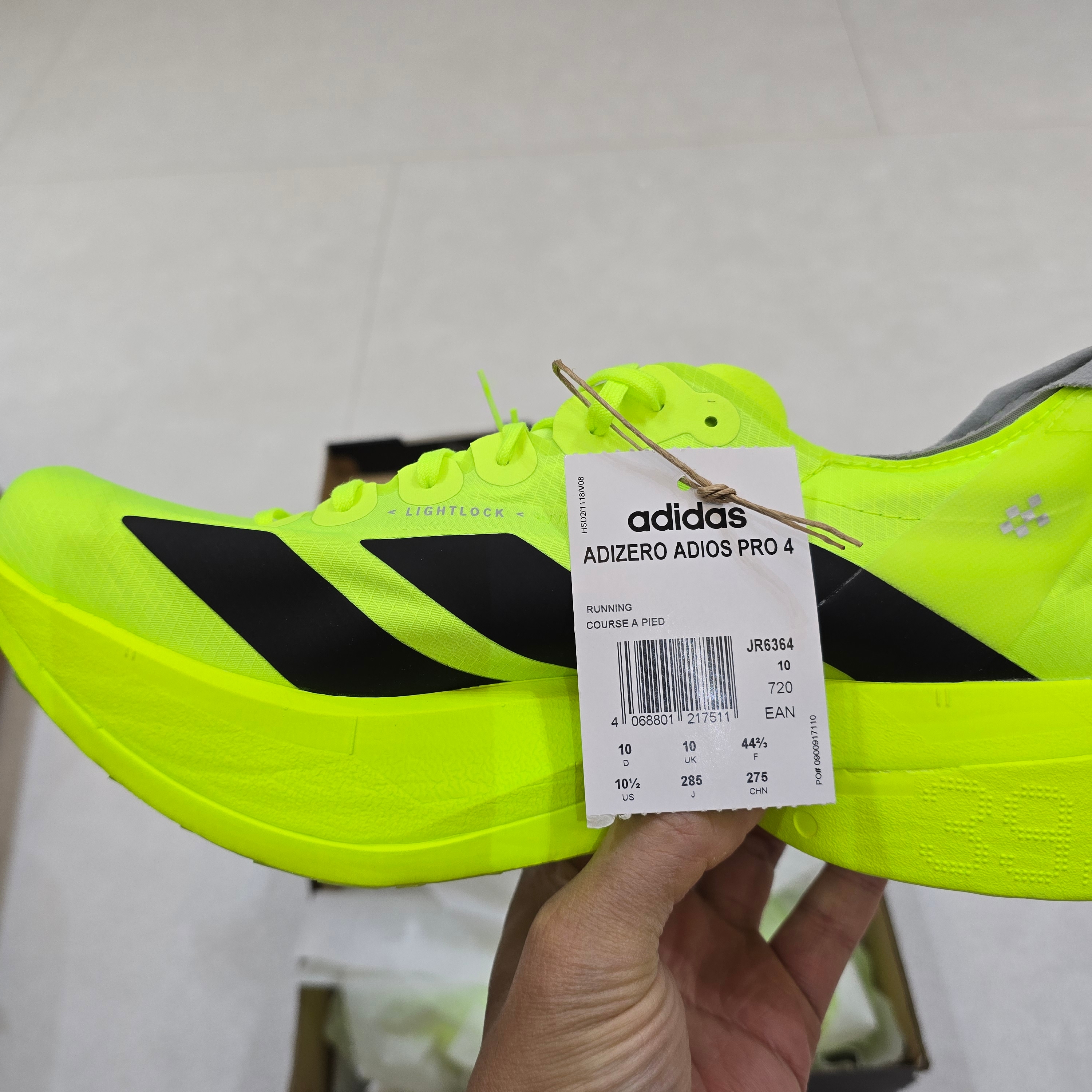 Adidas Adizero Adios Pro 4 Lucid Lemon Core Black 착용 스타일 - 5