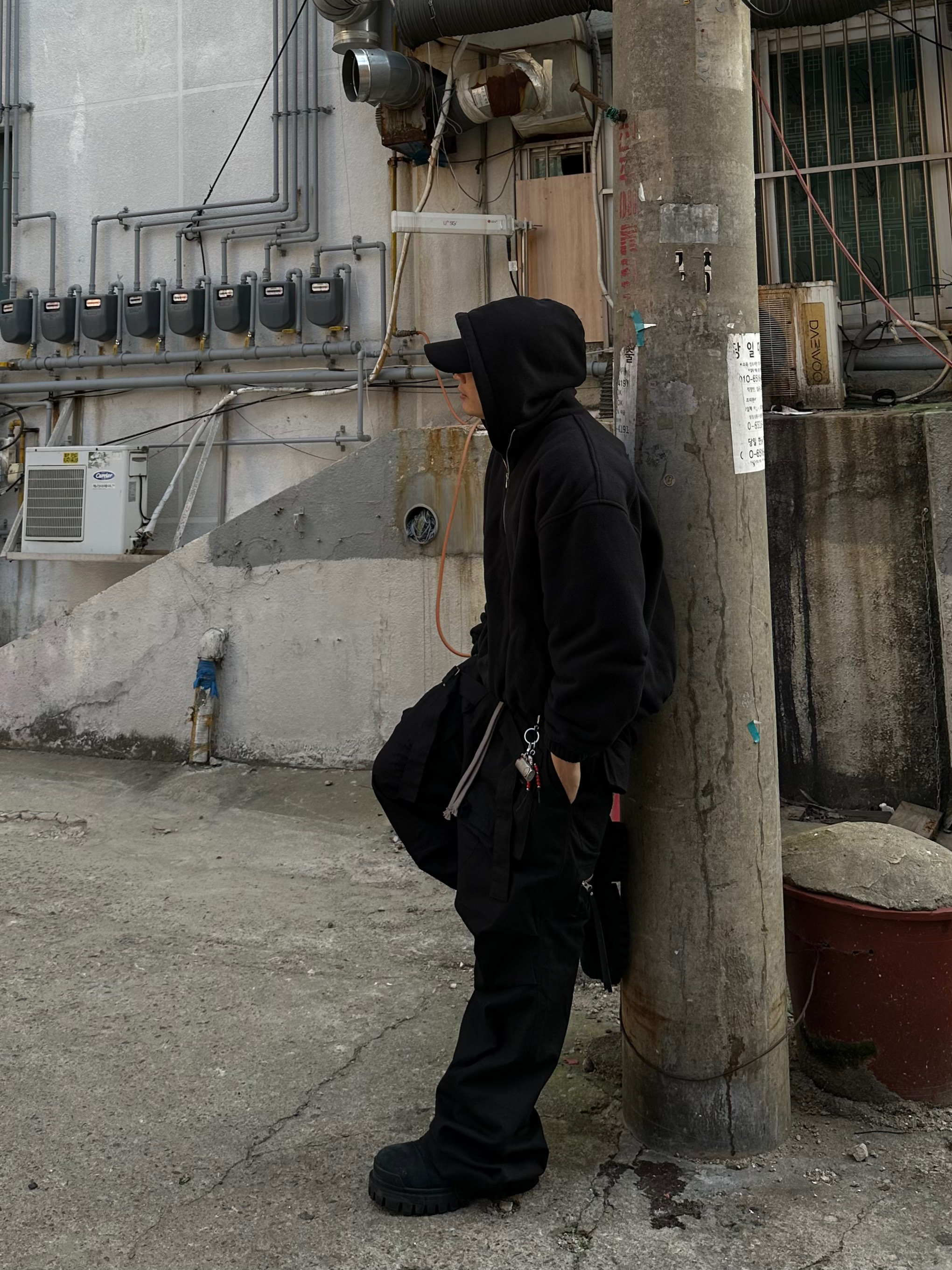 [예약 배송] Nonnod Half zip fleece Black, Wapworks Wide Safety Cargo Pants Black 착용 스타일 - 7