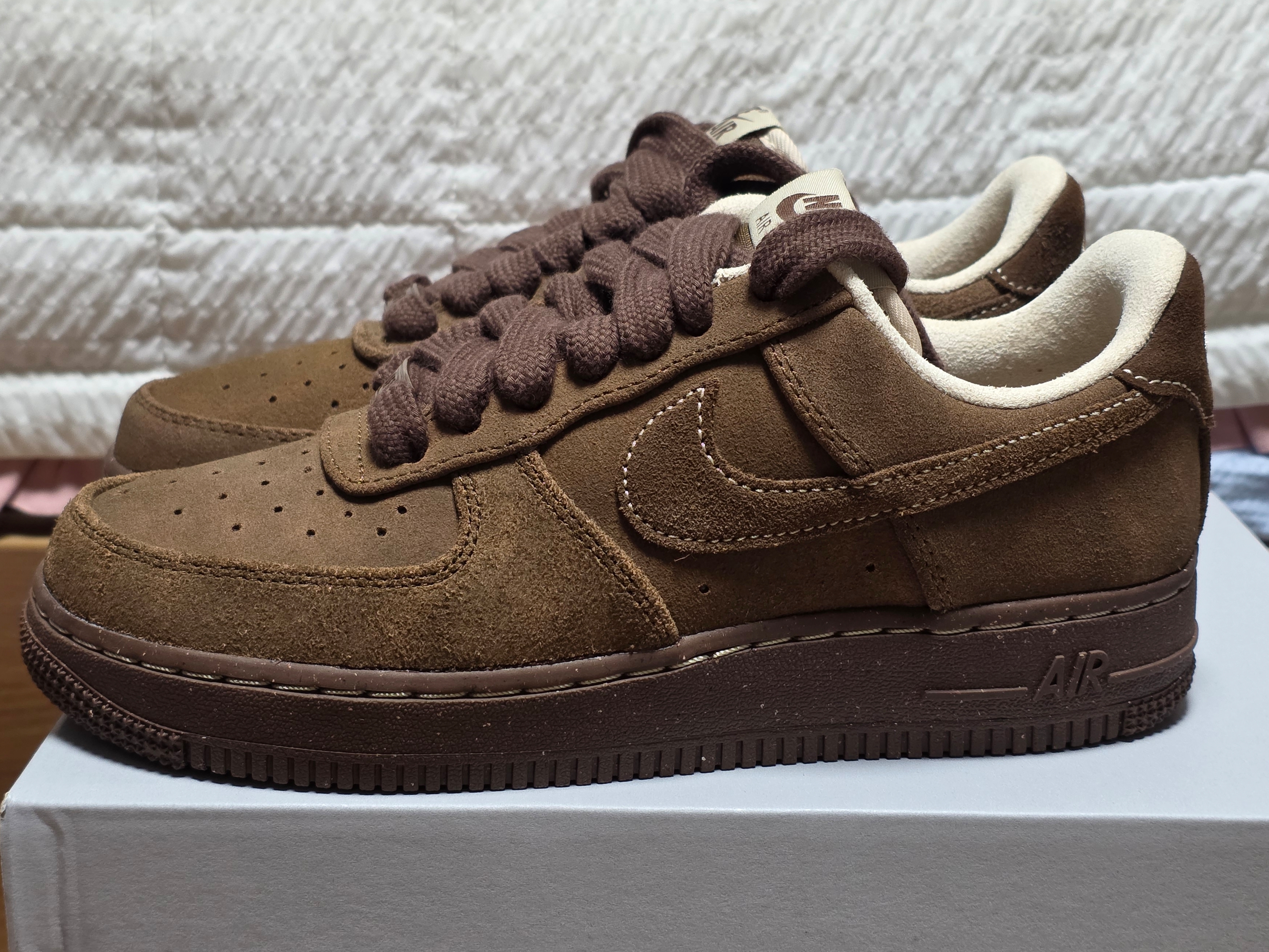(W) Nike Air Force 1 '07 Cacao Wow 착용 스타일