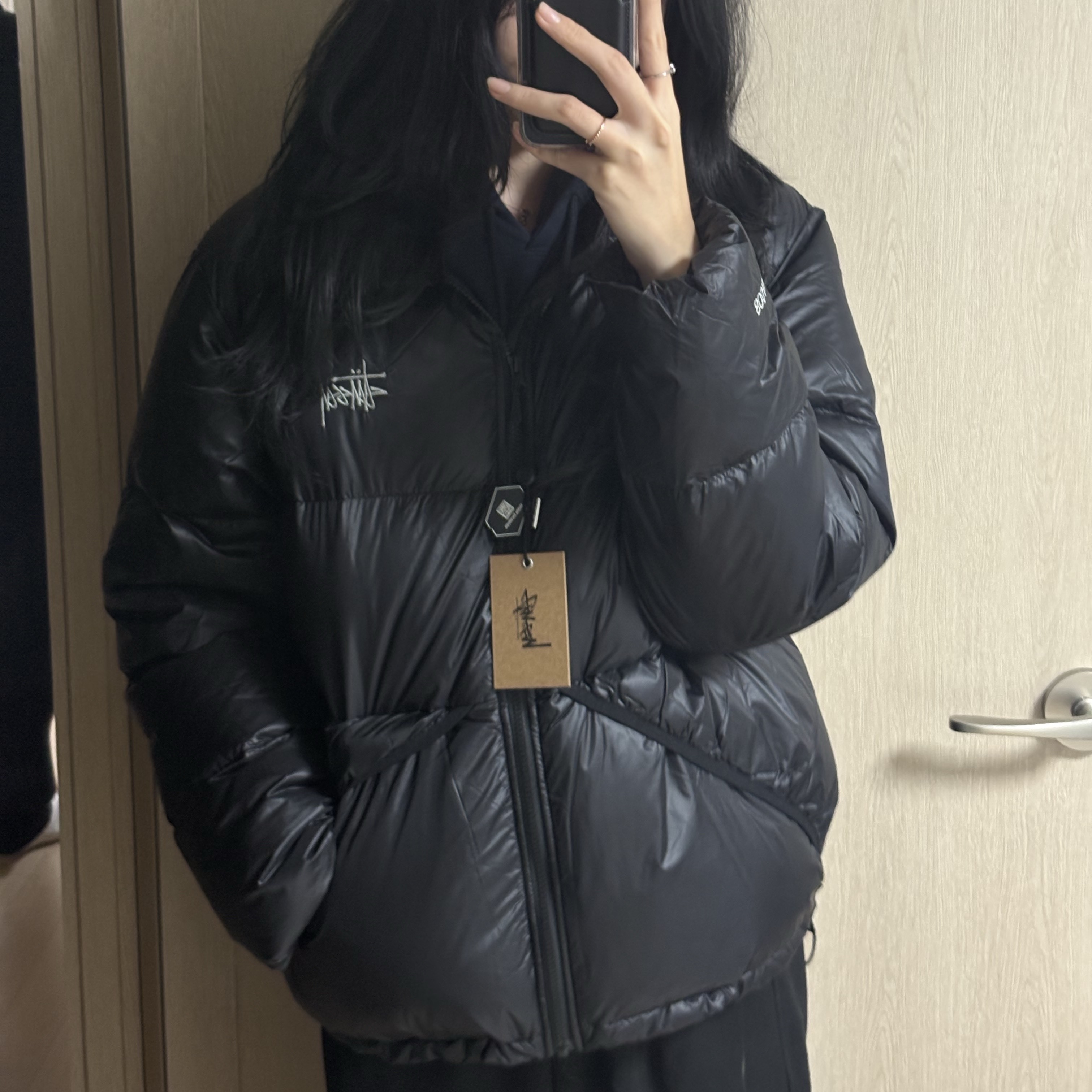Stussy Micro Ripstop Down Jacket Jet Black 착용 스타일