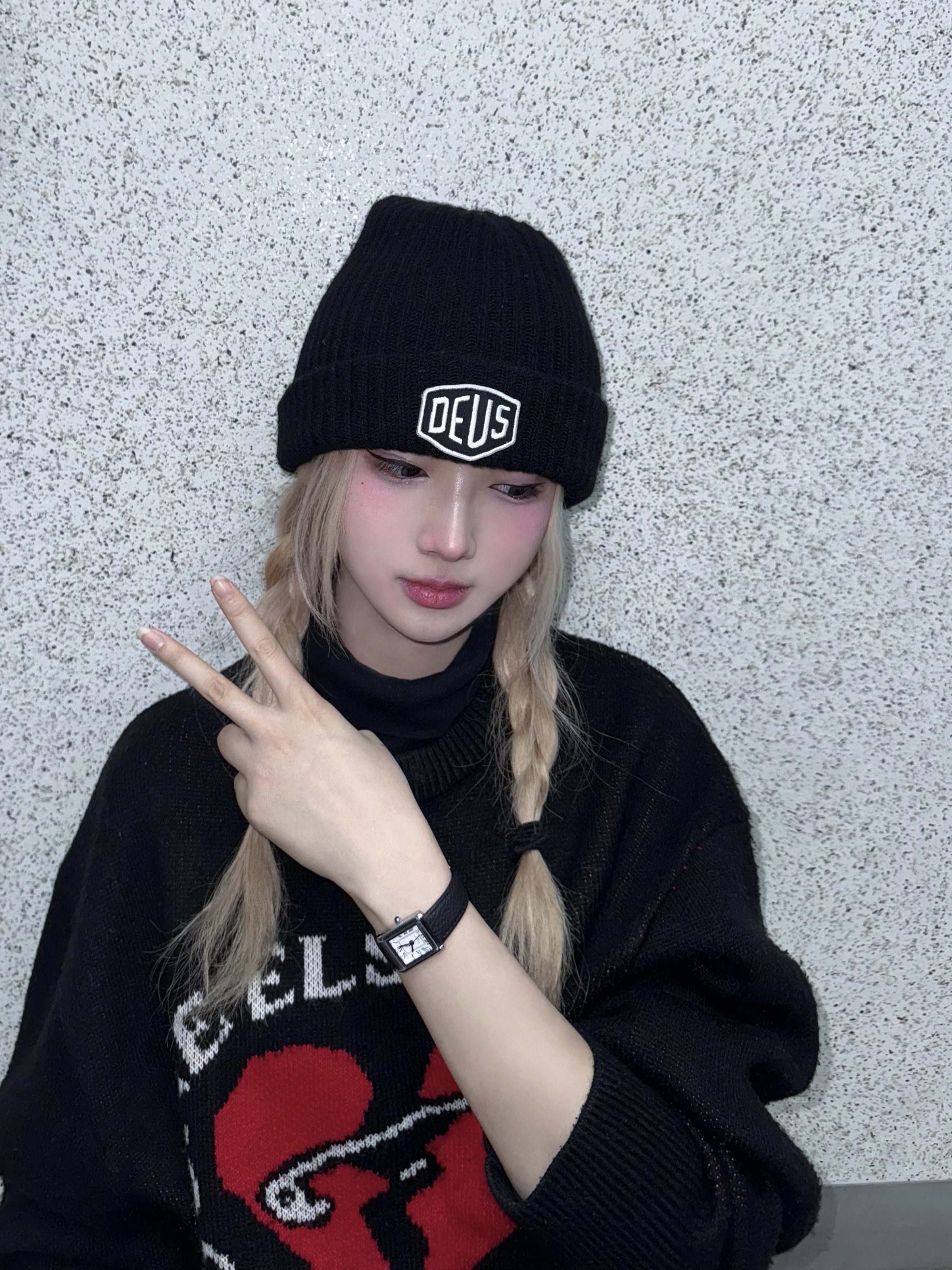 Deus Ex Machina Shield Beanie Black 착용 스타일 - 4