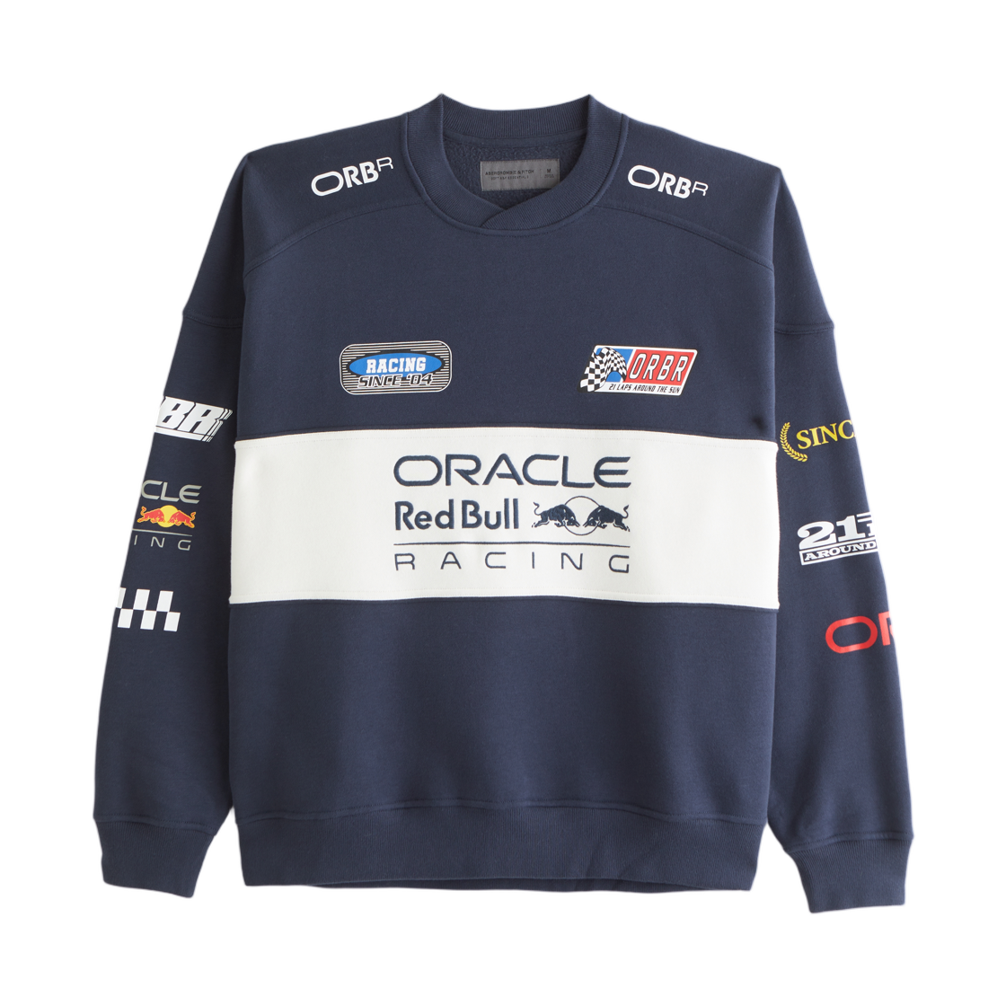 레드 불 레이싱 x 아베크롬비 앤 피치 그래픽 크루 스웨트셔츠 사파이어(Red Bull Racing x Abercrombie & Fitch Graphic Crew Sweatshirt Sapphire)