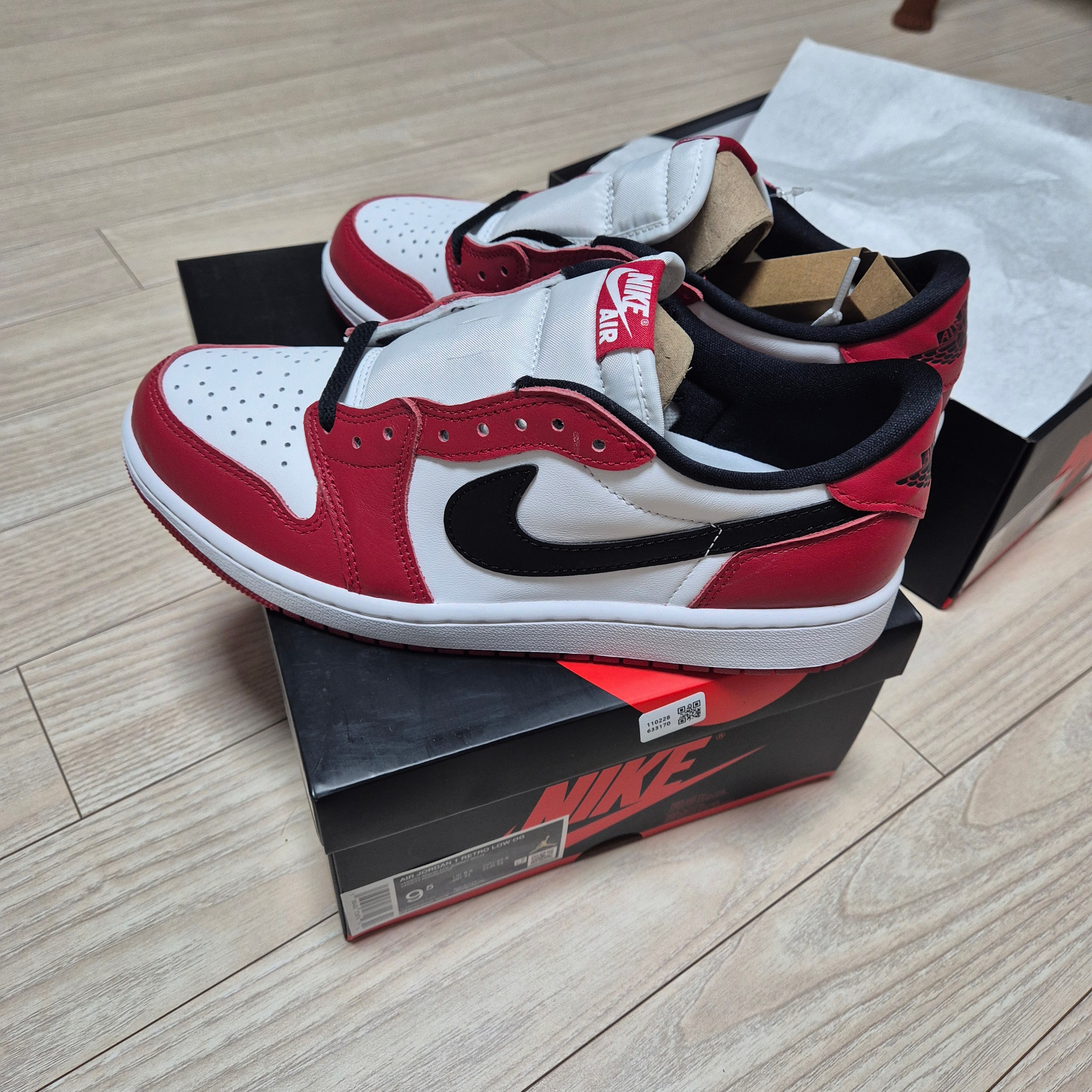 Jordan 1 Retro Low OG Chicago 착용 스타일 - 4