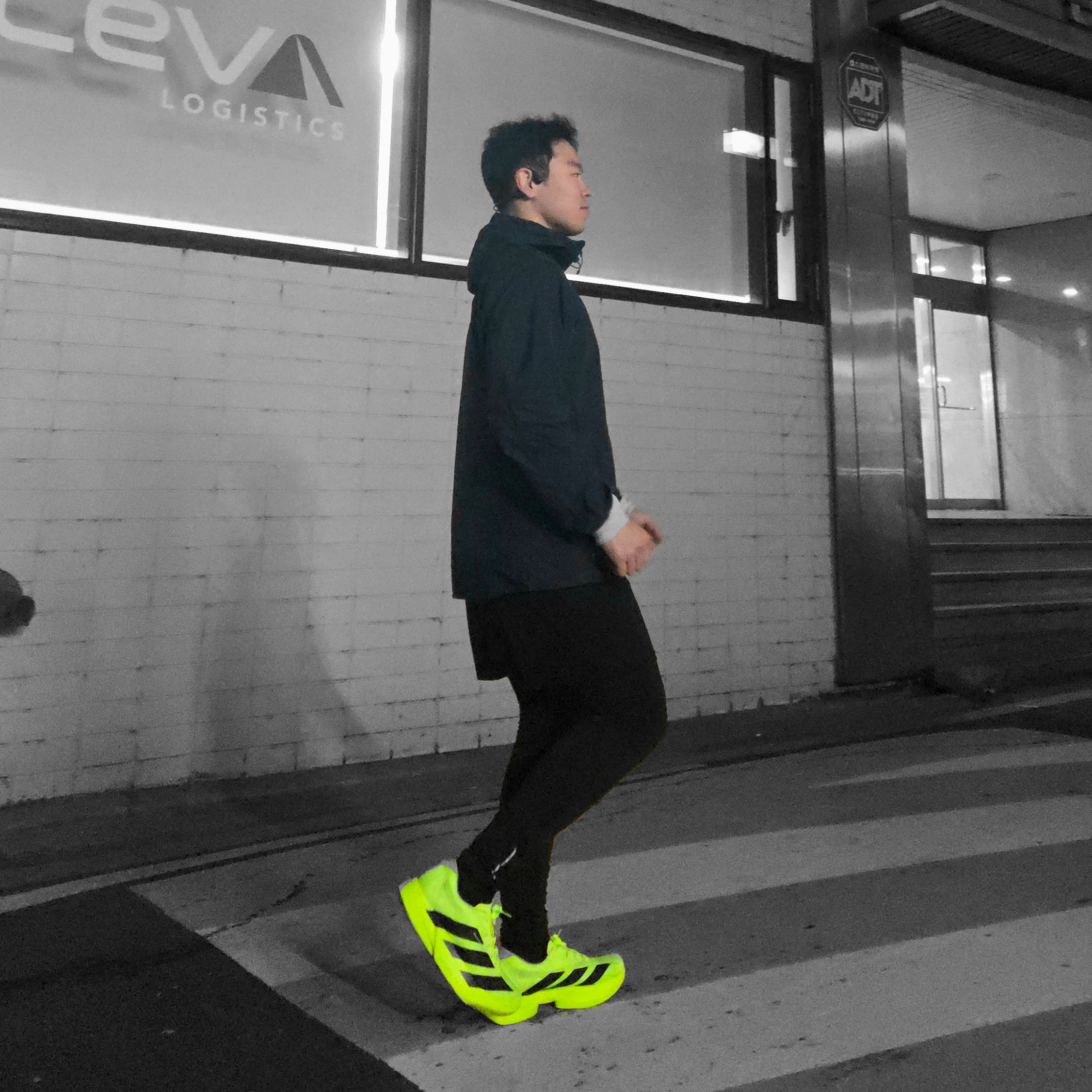 Adidas Adizero Adios Pro 4 Lucid Lemon Core Black 착용 스타일