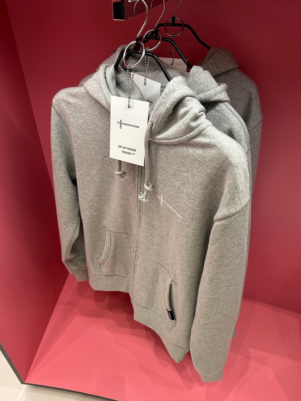 Peaceminusone x 2025 MAMA Awards Peacemamaone Cap Mesh, Peaceminusone x 2025 MAMA Awards Peacemamaone Cap Cotton 착용 스타일 - 7