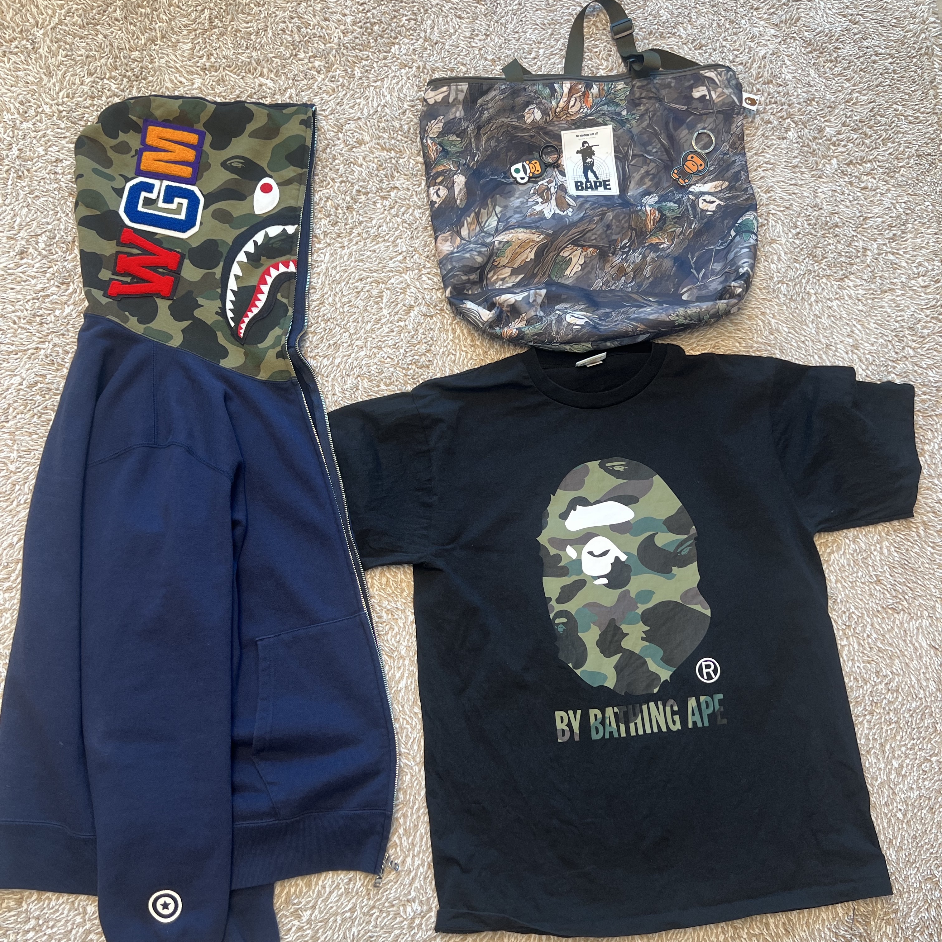 BAPE Baby Milo Metal Keychain Brown, Starbucks x BAPE Baby Milo Keychain 착용 스타일