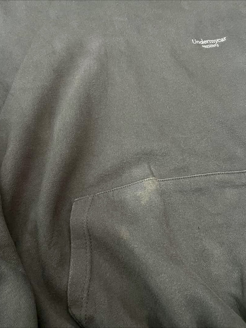 Undermycar Mu.10 Anti Fxxking Logo Play Oversized Bonded Hoodie Olive 착용 스타일 - 1