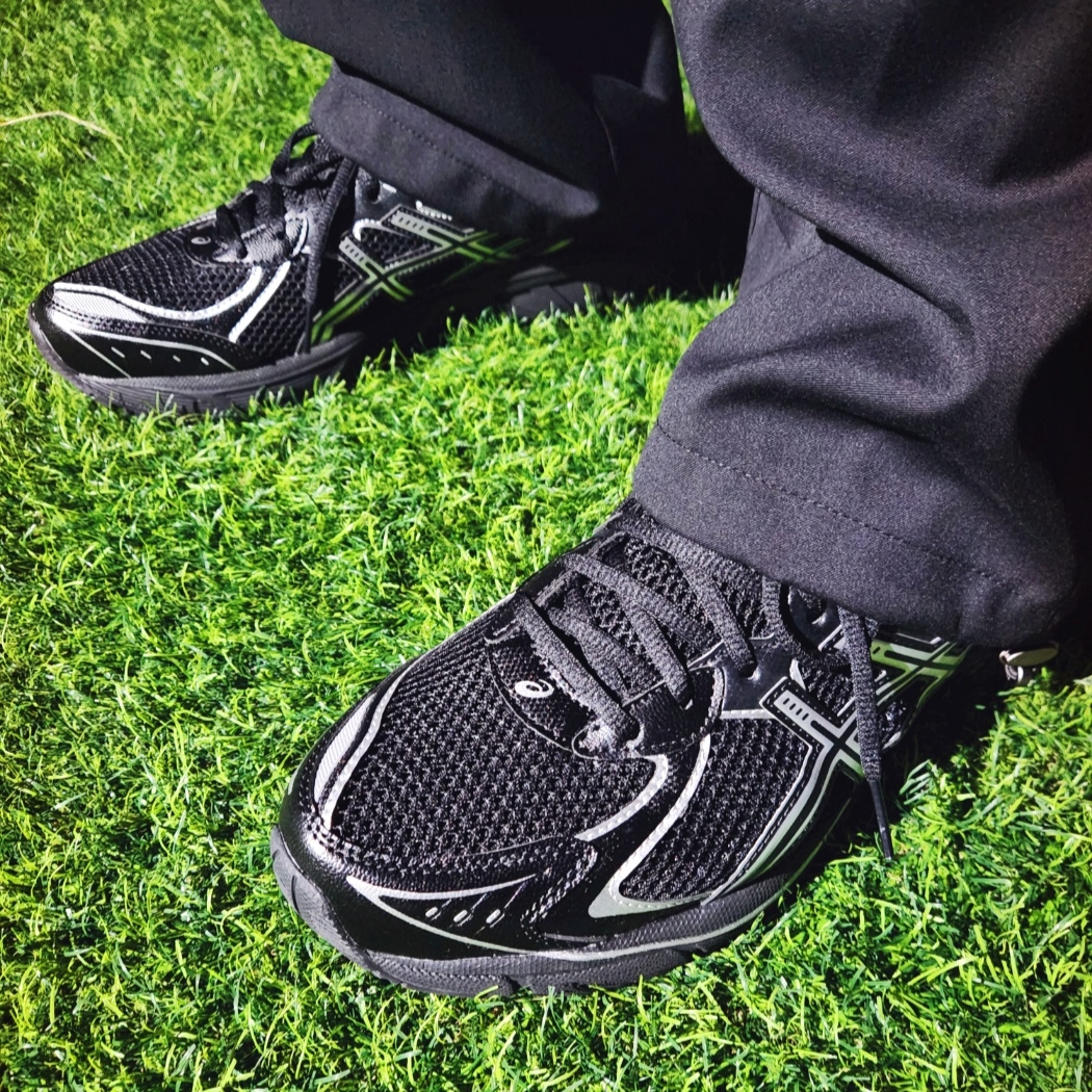Asics GT-2160 Black Pure Silver 착용 스타일 - 5