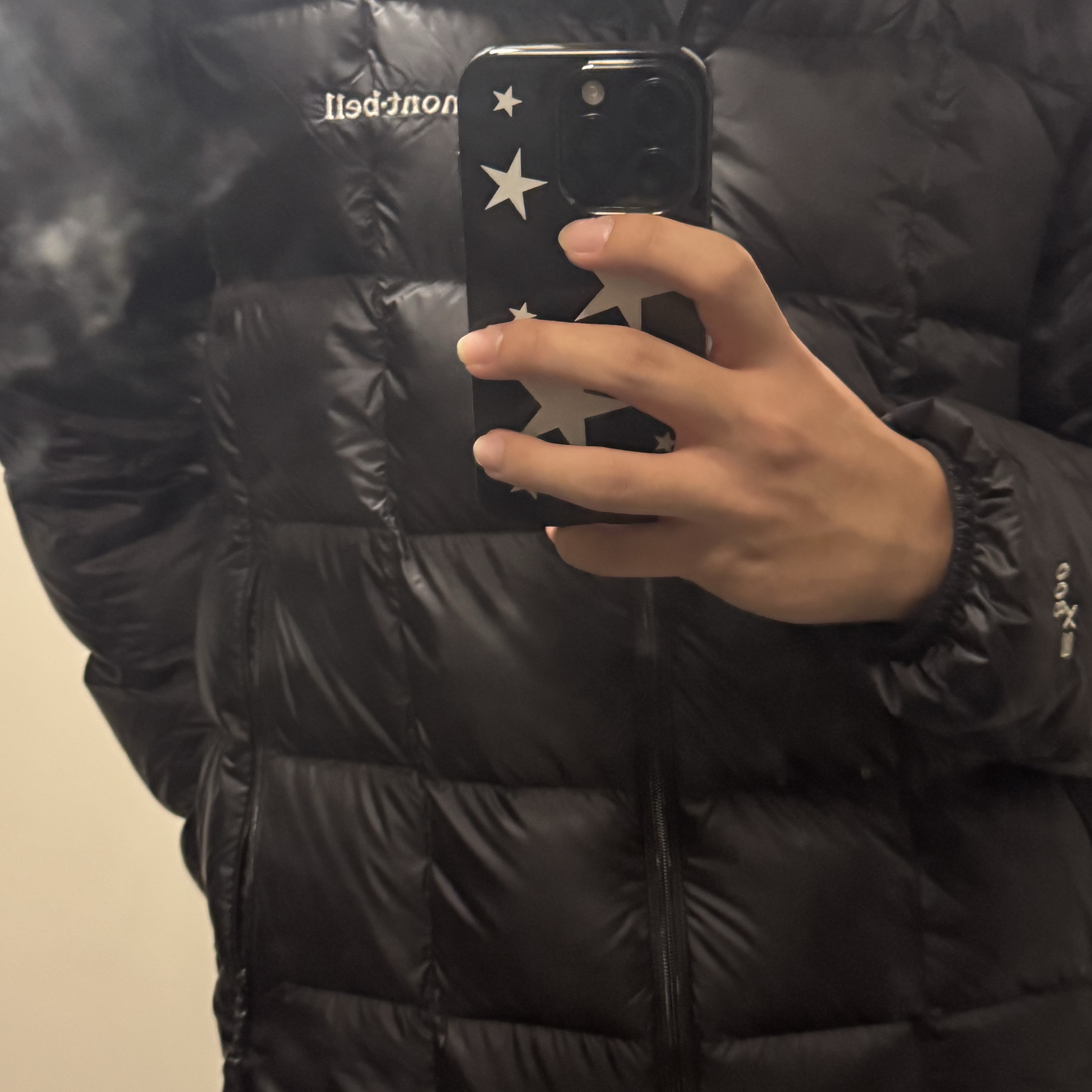 Montbell Superior Down Jacket Black 착용 스타일