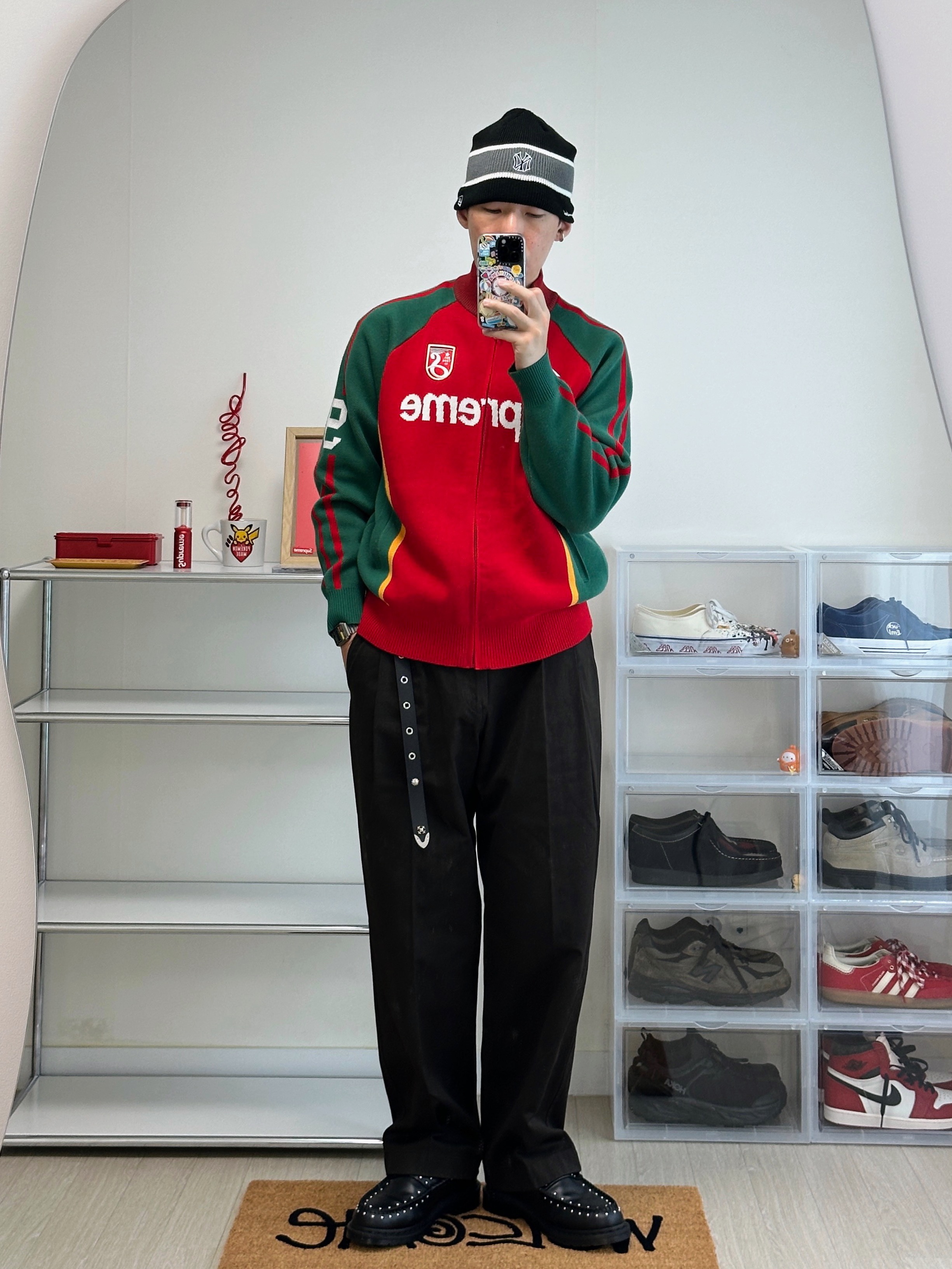 Supreme x Umbro Zip Up Sweater Red - 25SS, Dr. Martens x Supreme Studded Penton Loafers Black - 25SS 착용 스타일