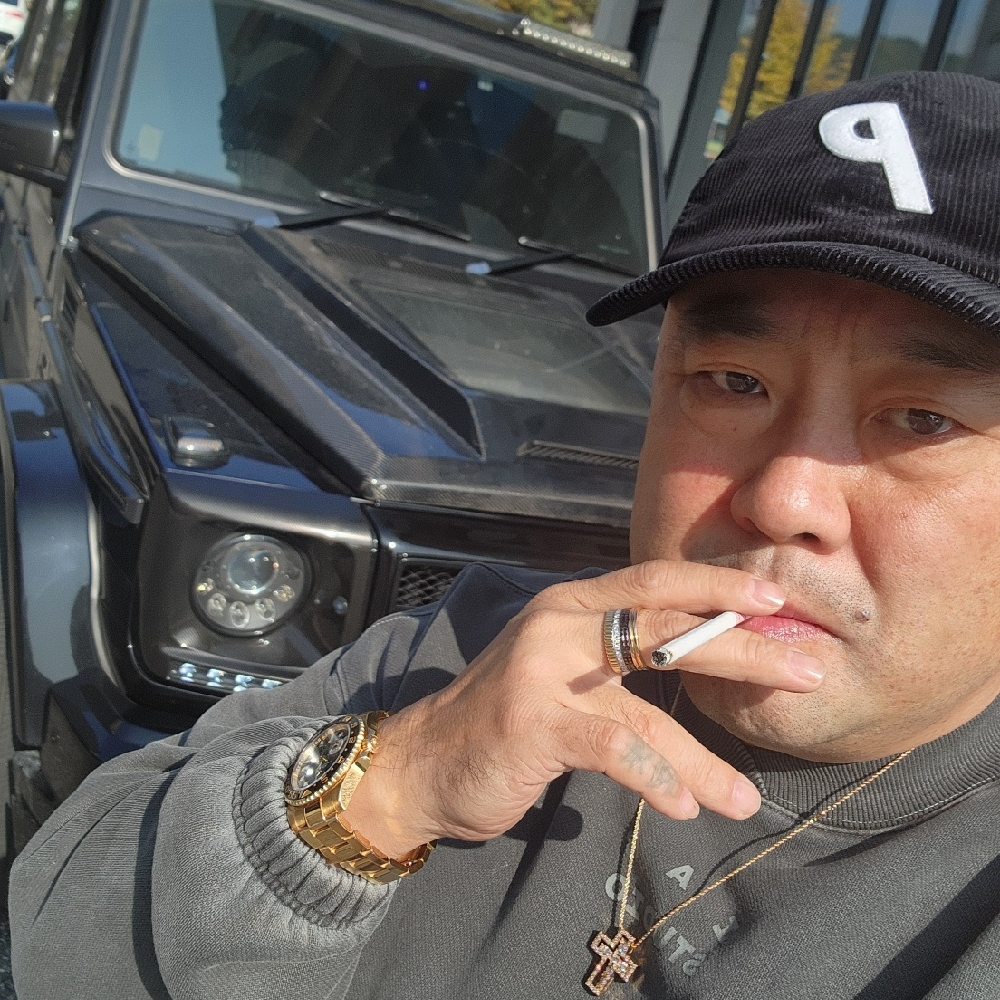 KREAM 프로필 이미지