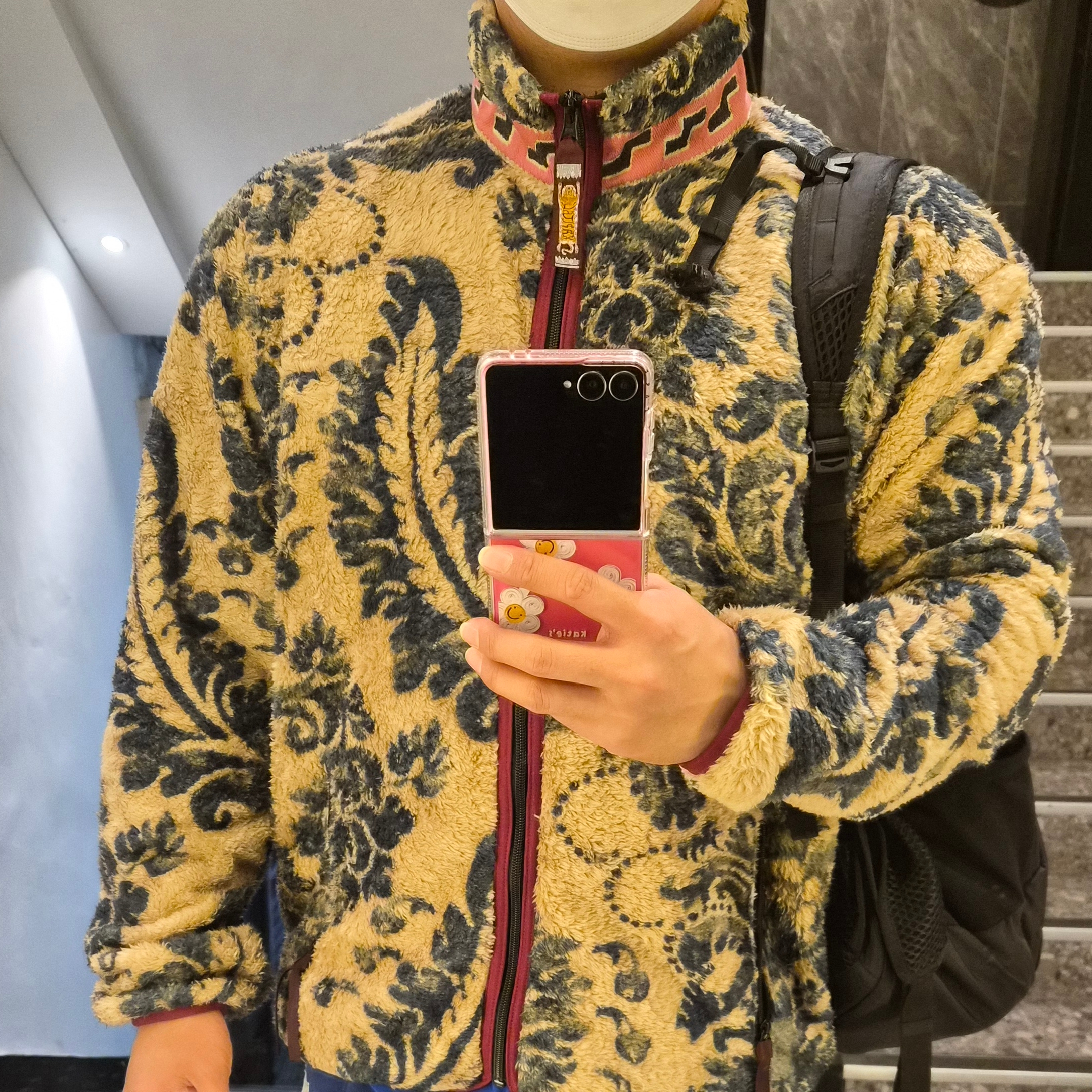 Kapital Damask Pattern Maria Fleece Zip Blouson Beige 착용 스타일 - 1