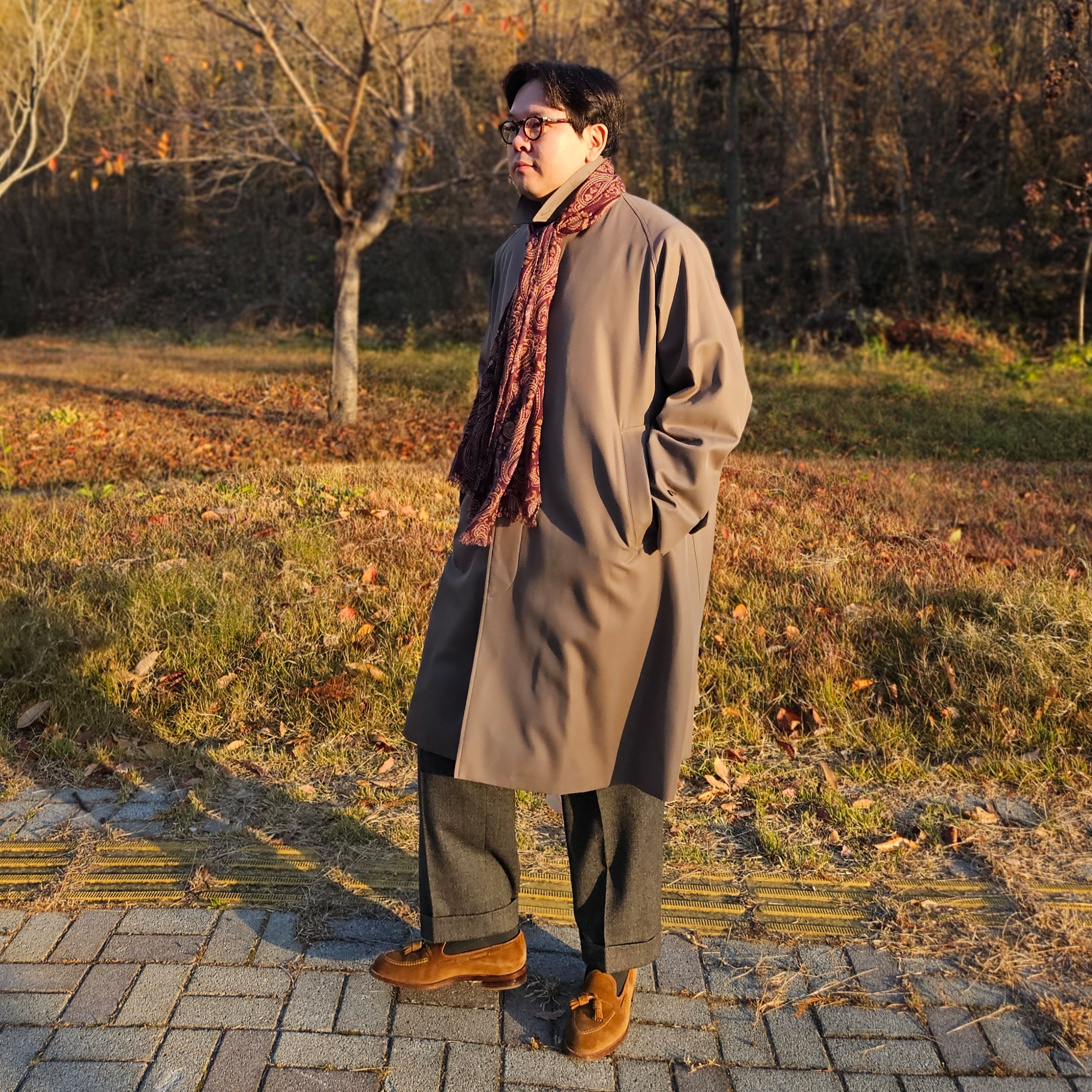 Alden 6243 Suede Unlined Flex Penny Loafer Snuff - D, Kaptain Sunshine Walker Coat Top Cab Brown 착용 스타일 - 3