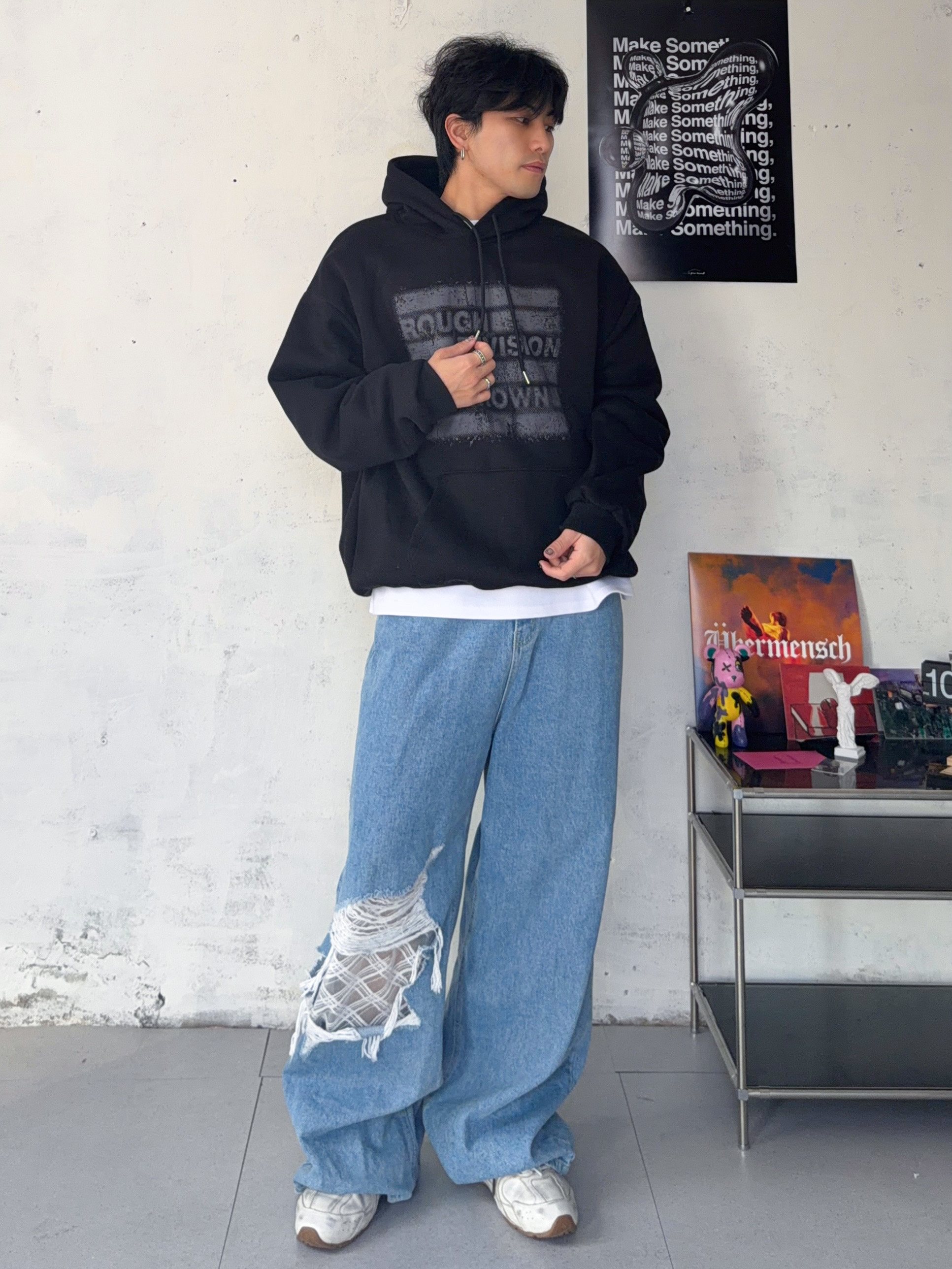 (W) New Balance x Miu Miu 530 SL Leather Sneakers White 착용 스타일 - 1