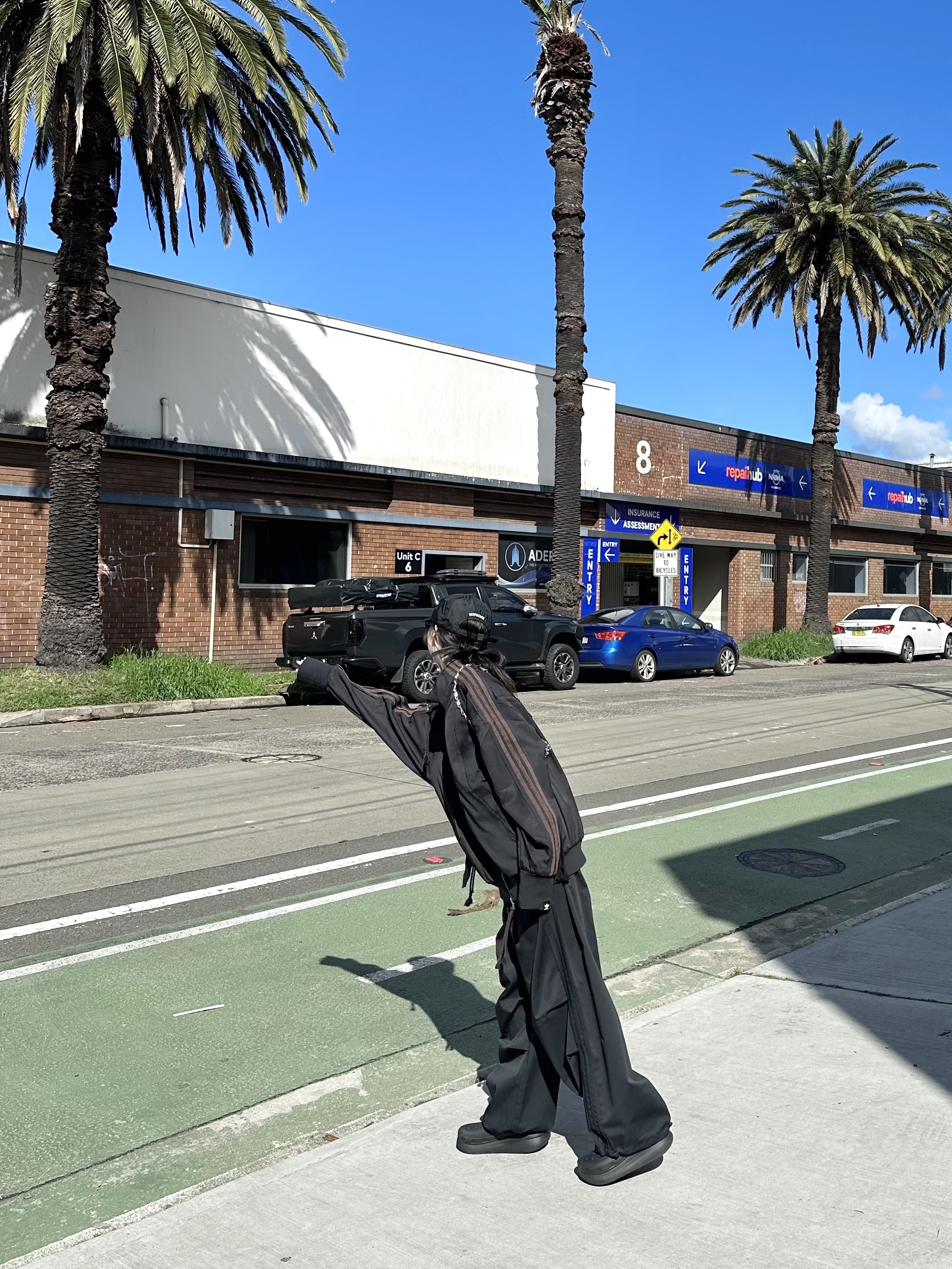 Adidas x Song for the Mute Track Jacket Black - KR Sizing, Supreme x Stone Island Painted Camo Nylon 6-Panel Black - 20FW 착용 스타일 - 4
